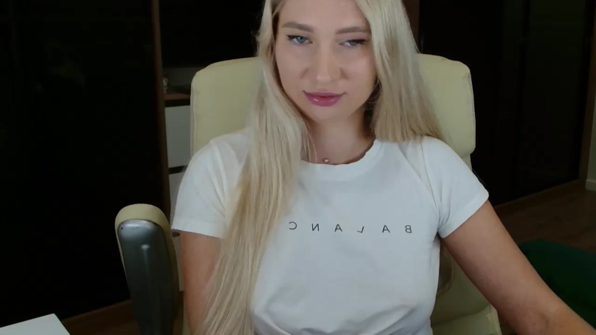 Gallery image thumbnail from Miss_Sylvia's myfreecams stream on, 10/24/2025, 15:16 image 2 of 20