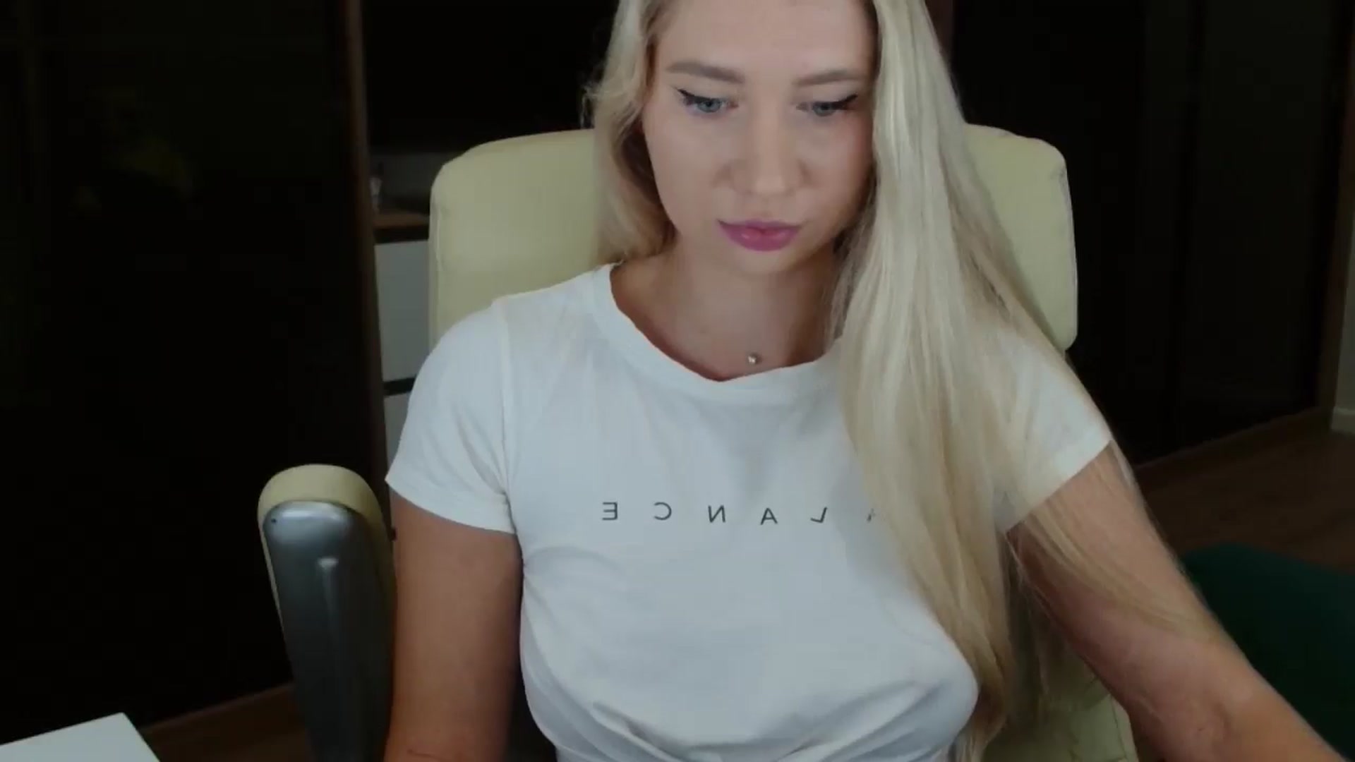 Gallery image thumbnail from Miss_Sylvia's myfreecams stream on, 10/24/2025, 15:16 image 8 of 20