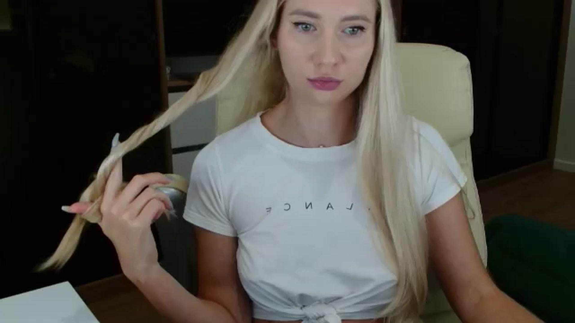 Gallery image thumbnail from Miss_Sylvia's myfreecams stream on, 10/24/2025, 16:40 image 10 of 20