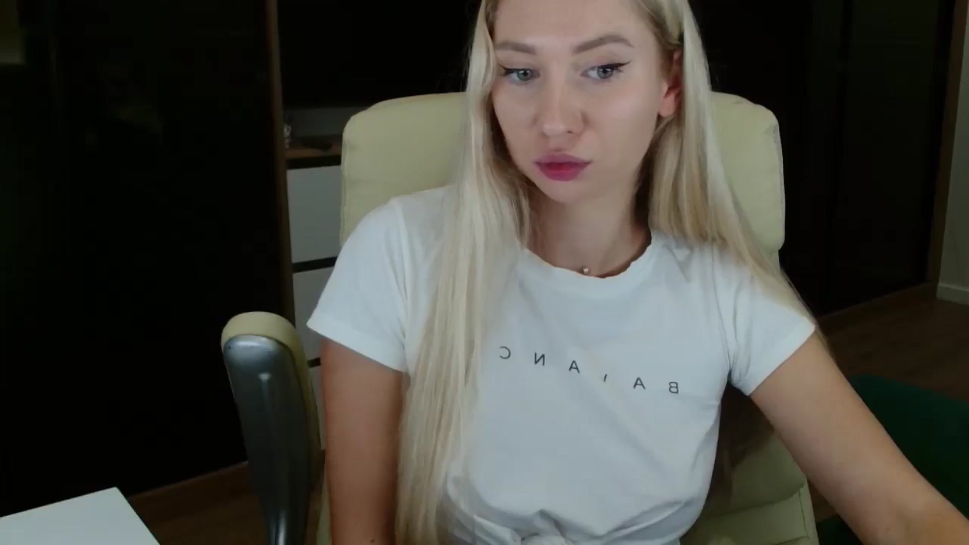 Gallery image thumbnail from Miss_Sylvia's myfreecams stream on, 10/24/2025, 17:43 image 4 of 20