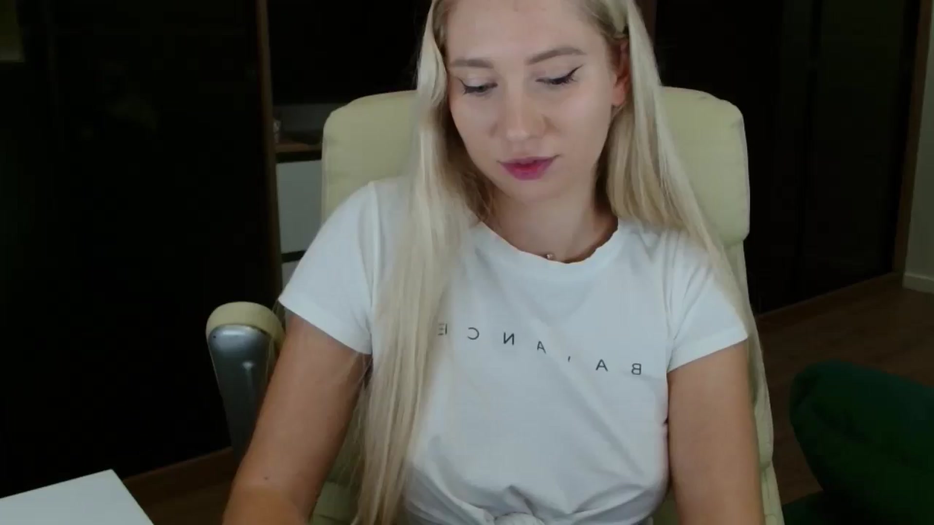 Gallery image thumbnail from Miss_Sylvia's myfreecams stream on, 10/24/2025, 17:43 image 1 of 20