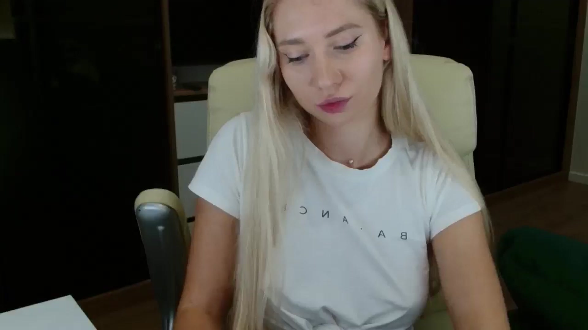 Gallery image thumbnail from Miss_Sylvia's myfreecams stream on, 10/24/2025, 17:43 image 5 of 20
