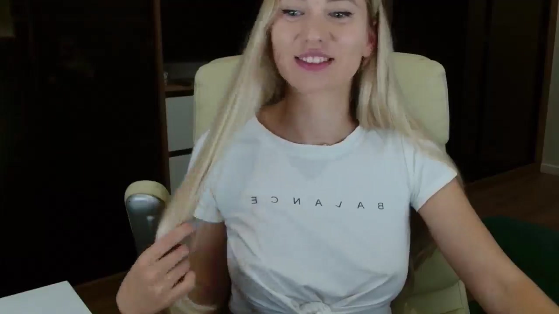 Gallery image thumbnail from Miss_Sylvia's myfreecams stream on, 10/24/2025, 17:43 image 2 of 20