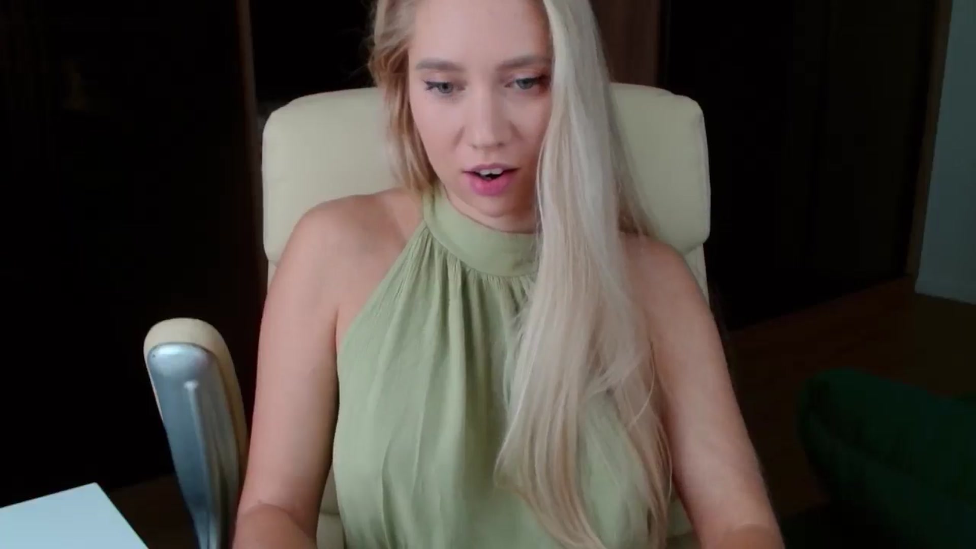 Gallery image thumbnail from Miss_Sylvia's myfreecams stream on, 10/25/2025, 12:40 image 9 of 20