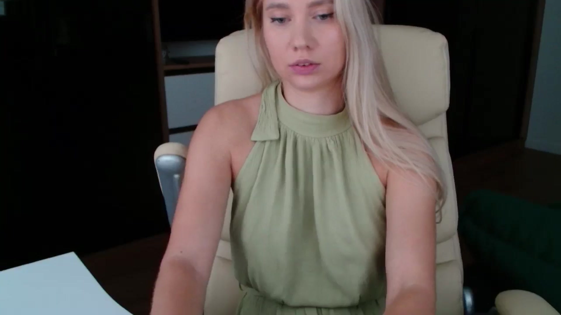Gallery image thumbnail from Miss_Sylvia's myfreecams stream on, 10/25/2025, 13:46 image 5 of 20