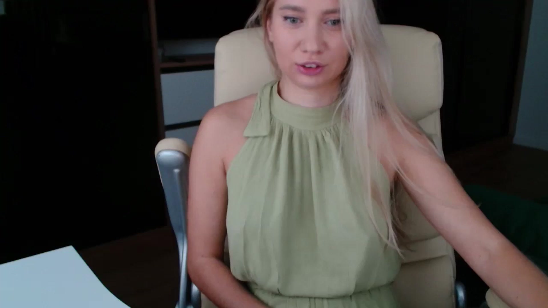 Gallery image thumbnail from Miss_Sylvia's myfreecams stream on, 10/25/2025, 13:46 image 10 of 20