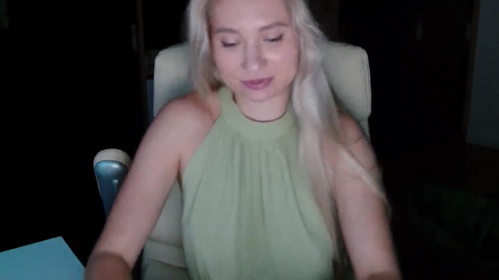 Gallery image thumbnail from Miss_Sylvia's myfreecams stream on, 10/25/2025, 15:05 image 11 of 20