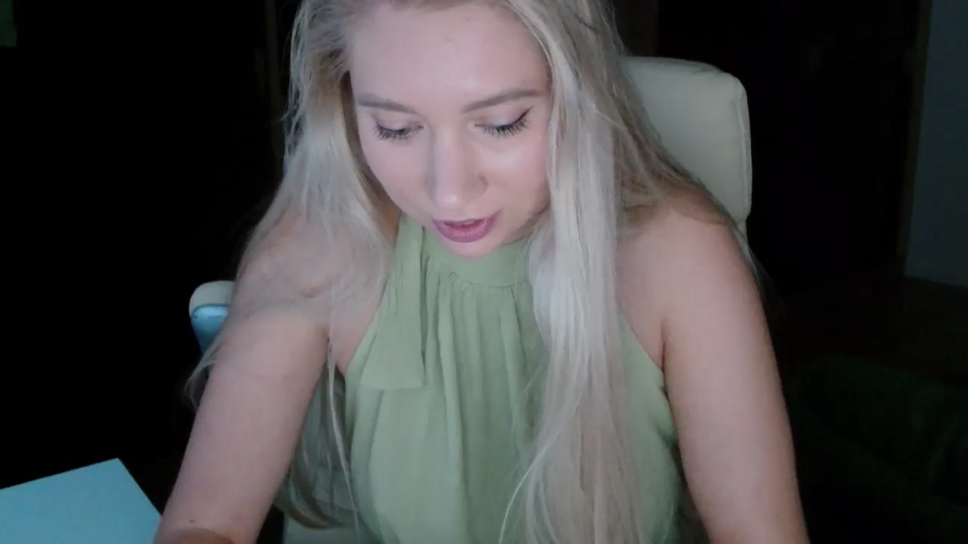 Gallery image thumbnail from Miss_Sylvia's myfreecams stream on, 10/25/2025, 15:05 image 3 of 20