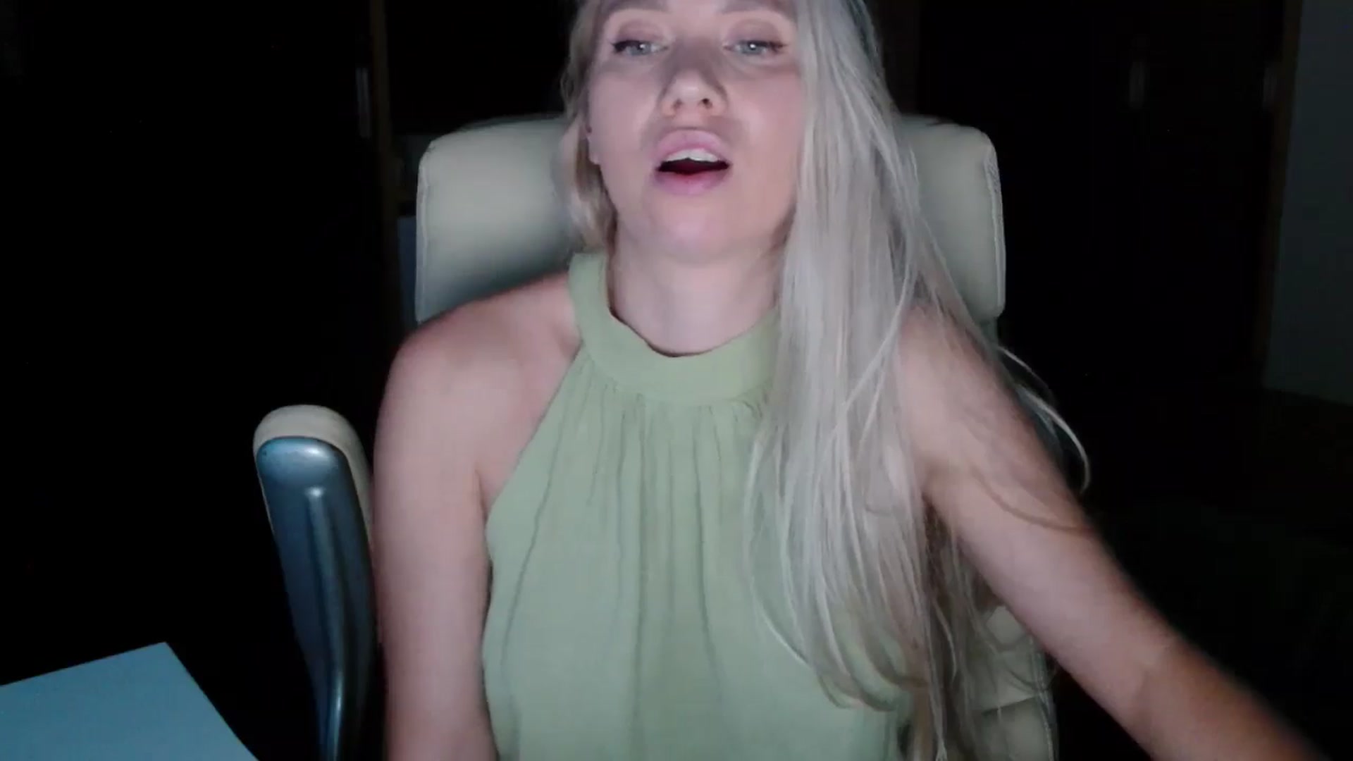 Gallery image thumbnail from Miss_Sylvia's myfreecams stream on, 10/25/2025, 15:05 image 14 of 20
