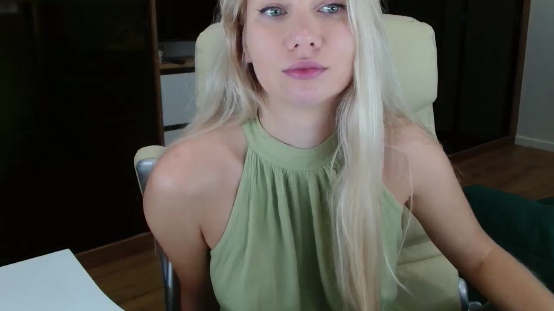 Gallery image thumbnail from Miss_Sylvia's myfreecams stream on, 10/25/2025, 18:18 image 18 of 20