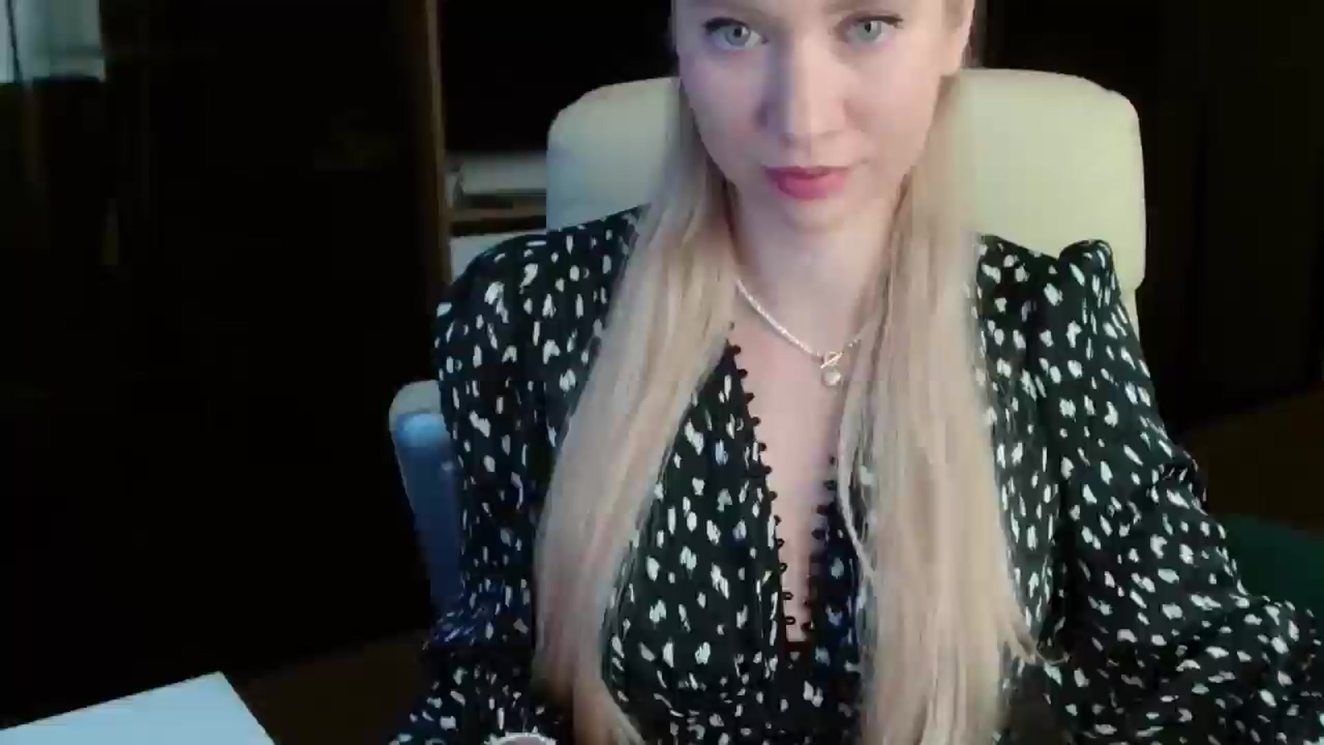 Gallery image thumbnail from Miss_Sylvia's myfreecams stream on, 10/26/2025, 15:45 image 3 of 20