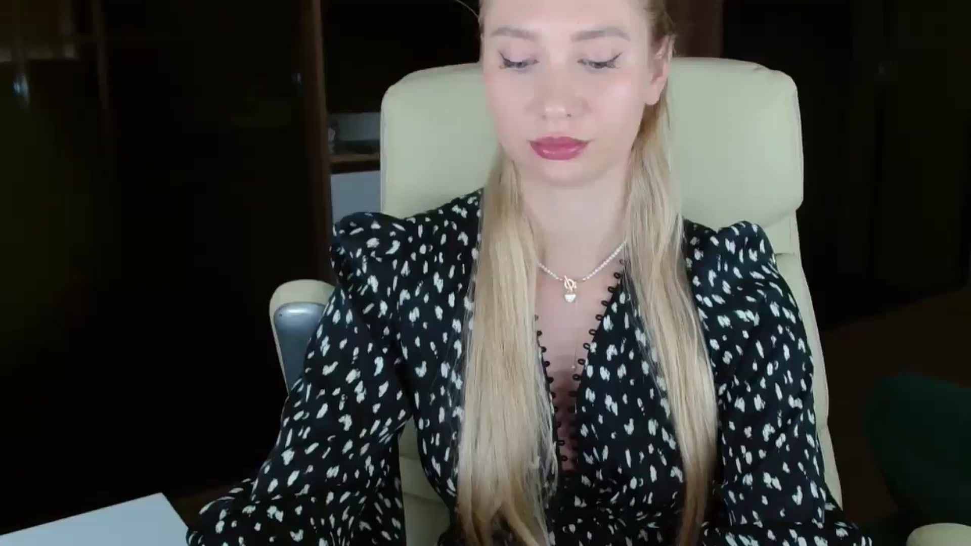 Gallery image thumbnail from Miss_Sylvia's myfreecams stream on, 10/26/2025, 15:45 image 20 of 20