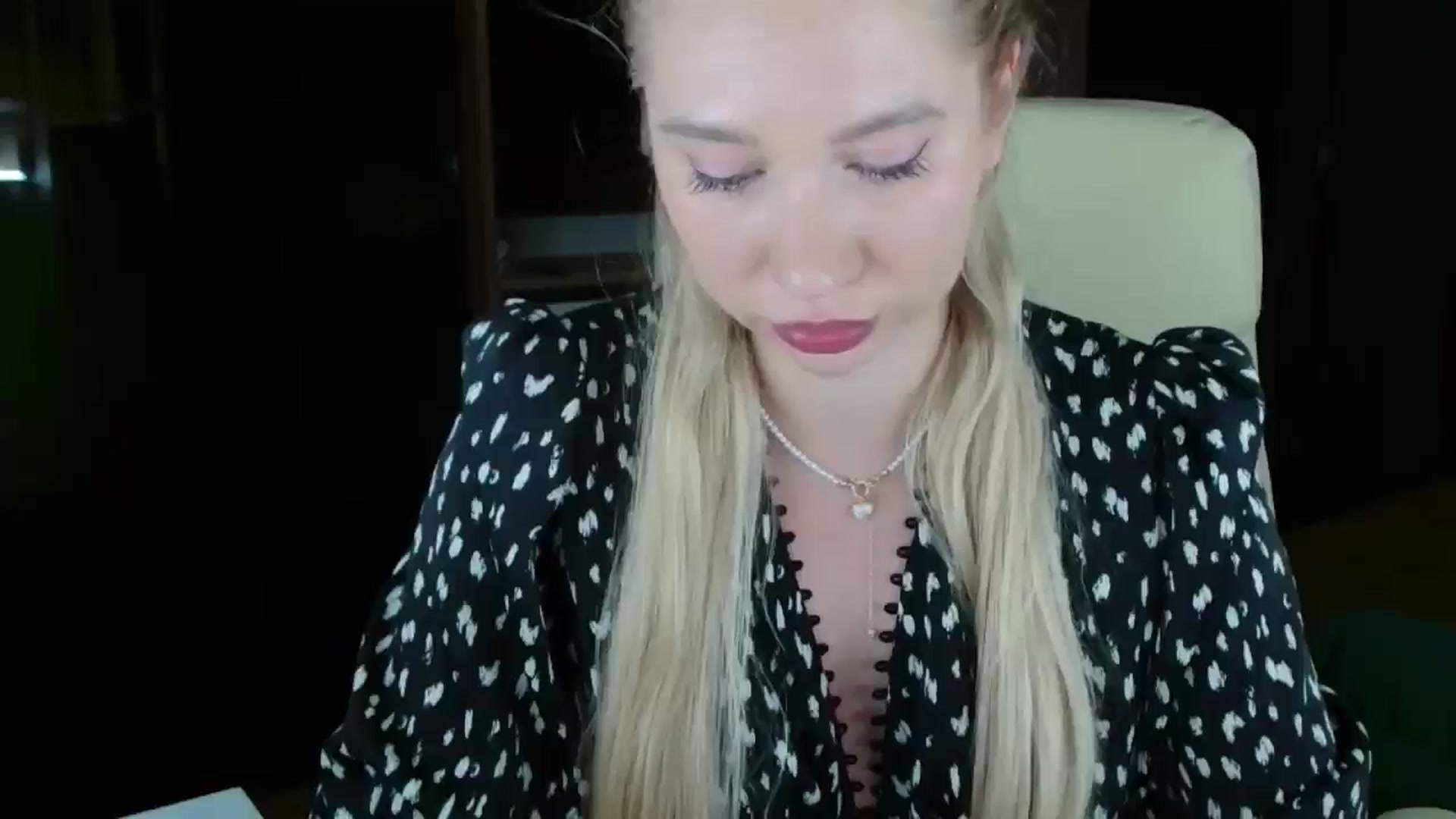 Gallery image thumbnail from Miss_Sylvia's myfreecams stream on, 10/26/2025, 16:43 image 1 of 20