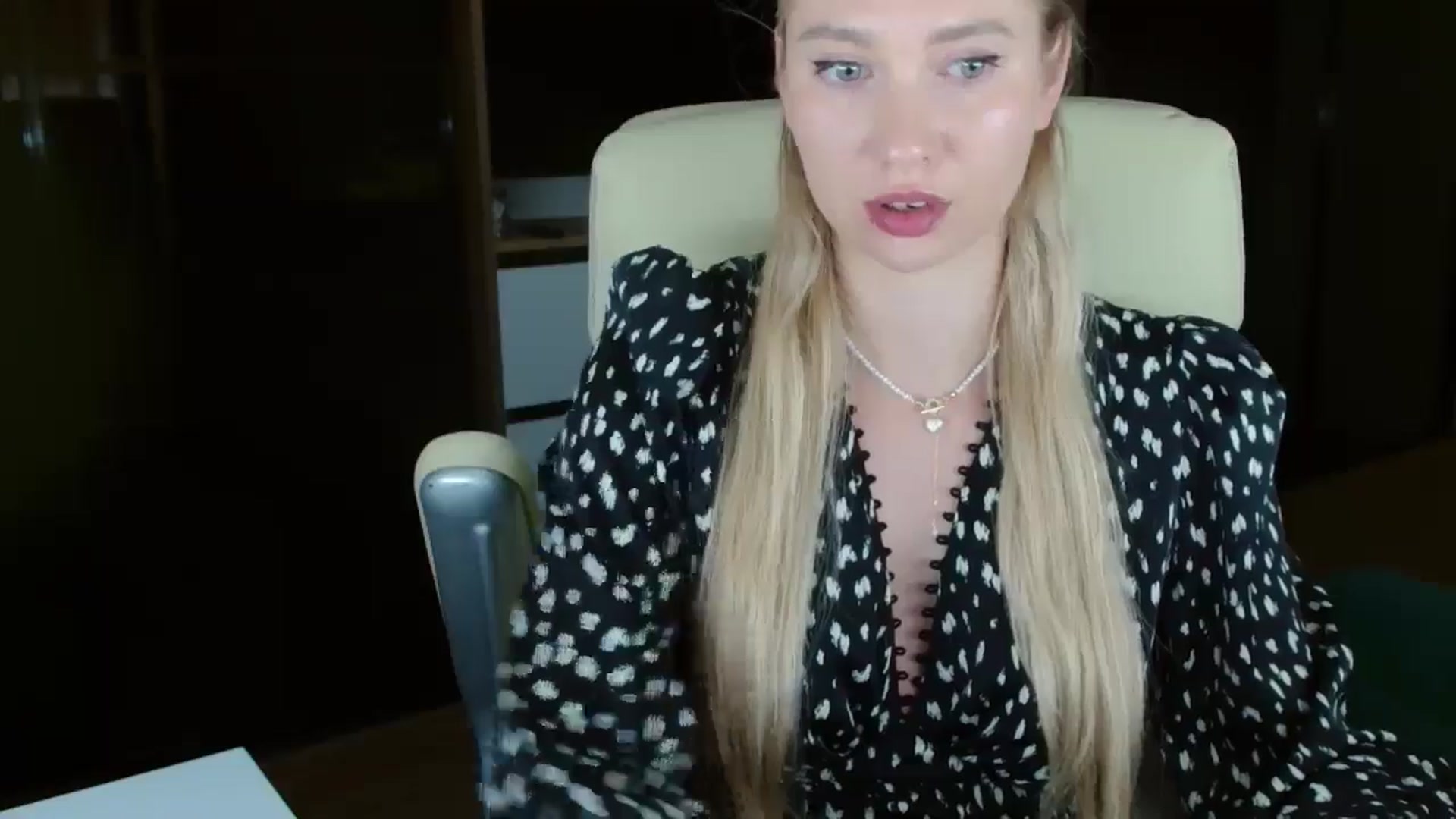Gallery image thumbnail from Miss_Sylvia's myfreecams stream on, 10/26/2025, 16:43 image 9 of 20