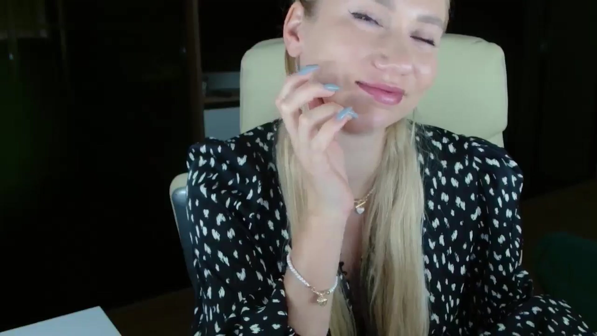 Gallery image thumbnail from Miss_Sylvia's myfreecams stream on, 10/26/2025, 16:43 image 20 of 20