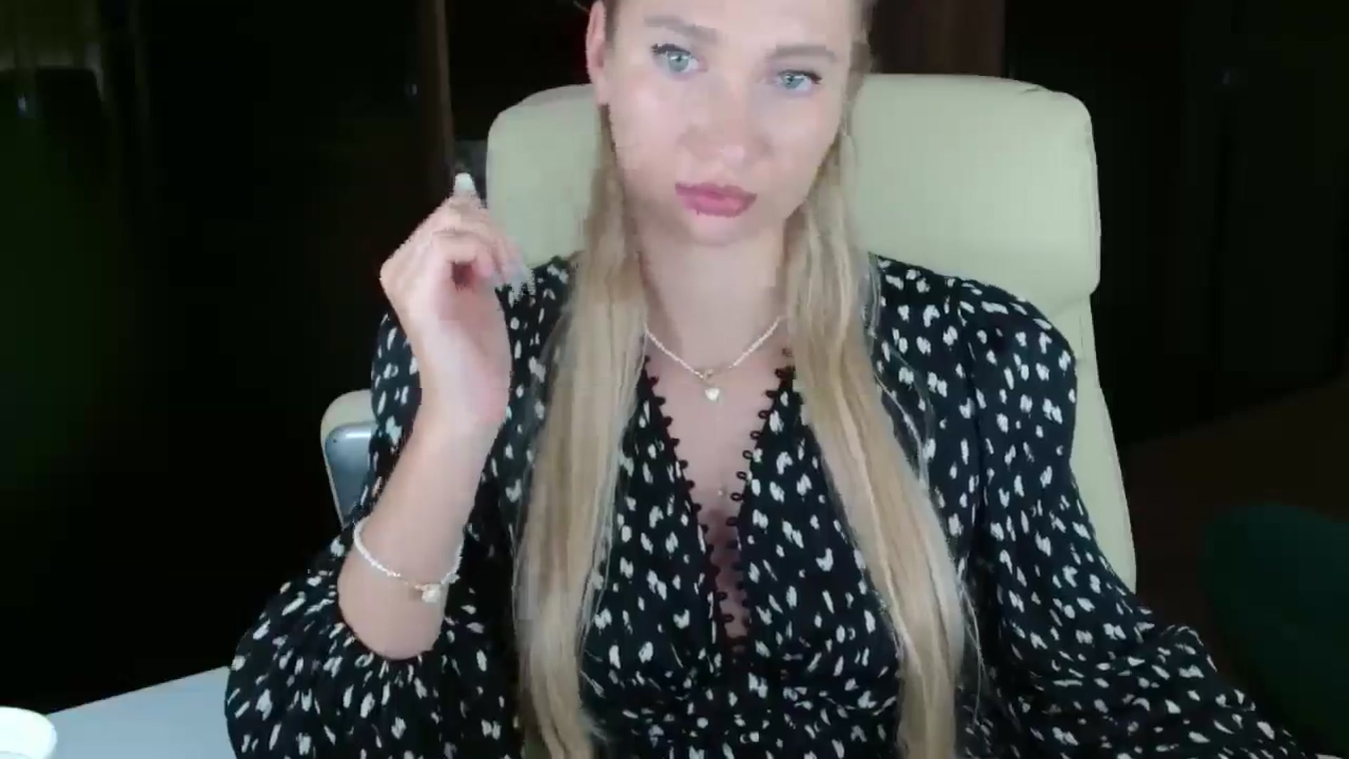 Gallery image thumbnail from Miss_Sylvia's myfreecams stream on, 10/26/2025, 19:15 image 4 of 20