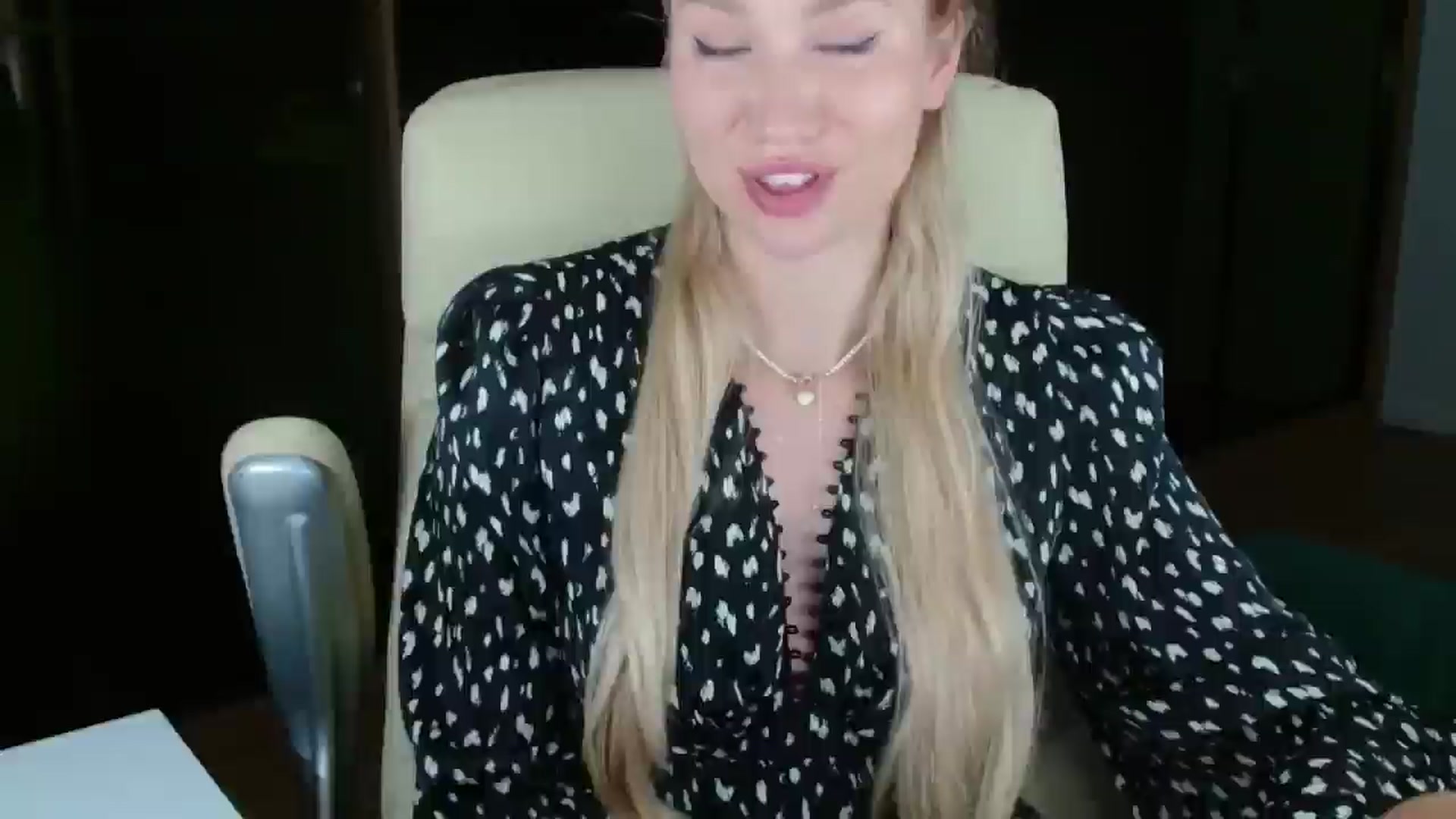 Gallery image thumbnail from Miss_Sylvia's myfreecams stream on, 10/26/2025, 19:15 image 18 of 20