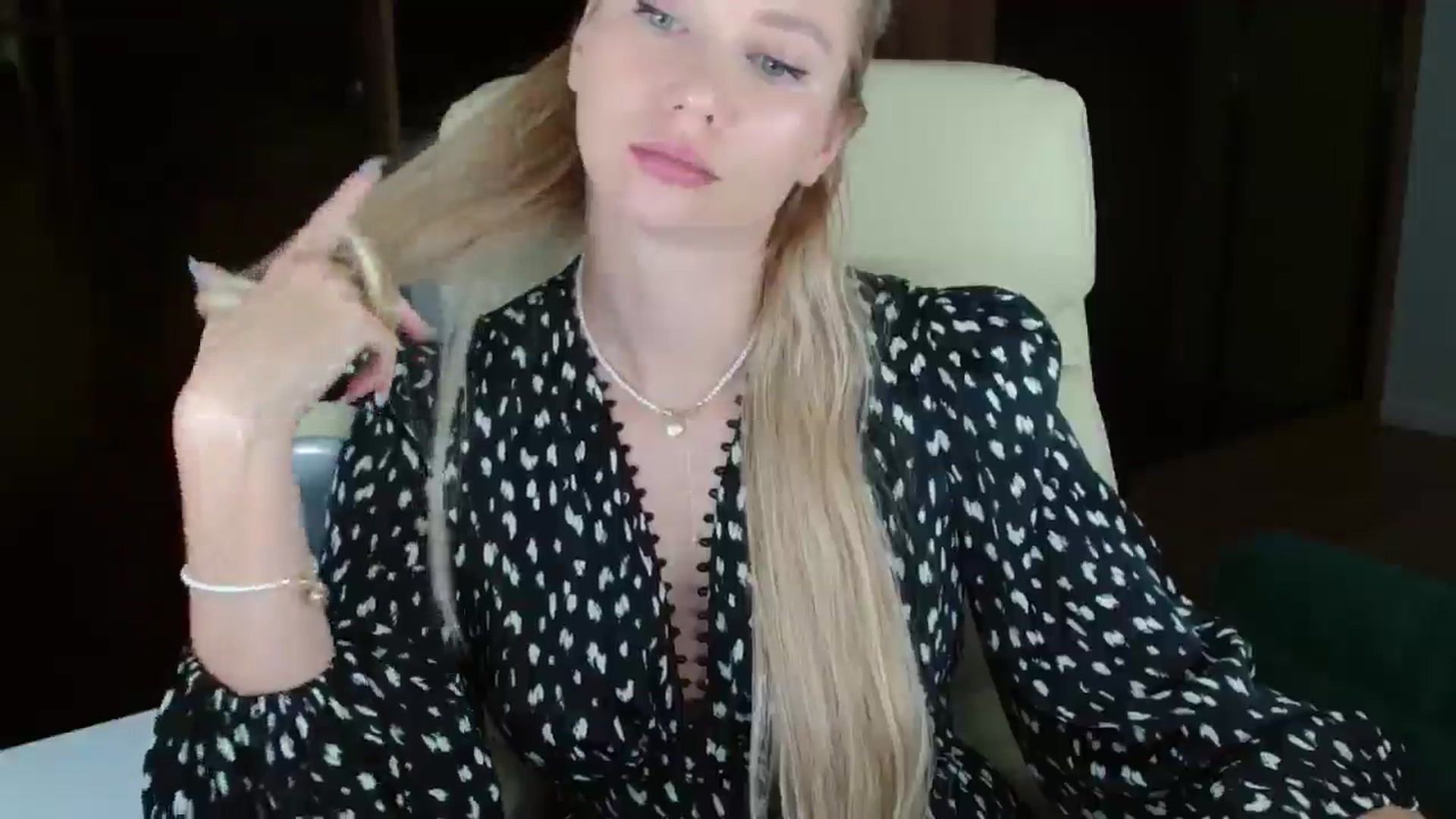 Gallery image thumbnail from Miss_Sylvia's myfreecams stream on, 10/26/2025, 19:15 image 10 of 20