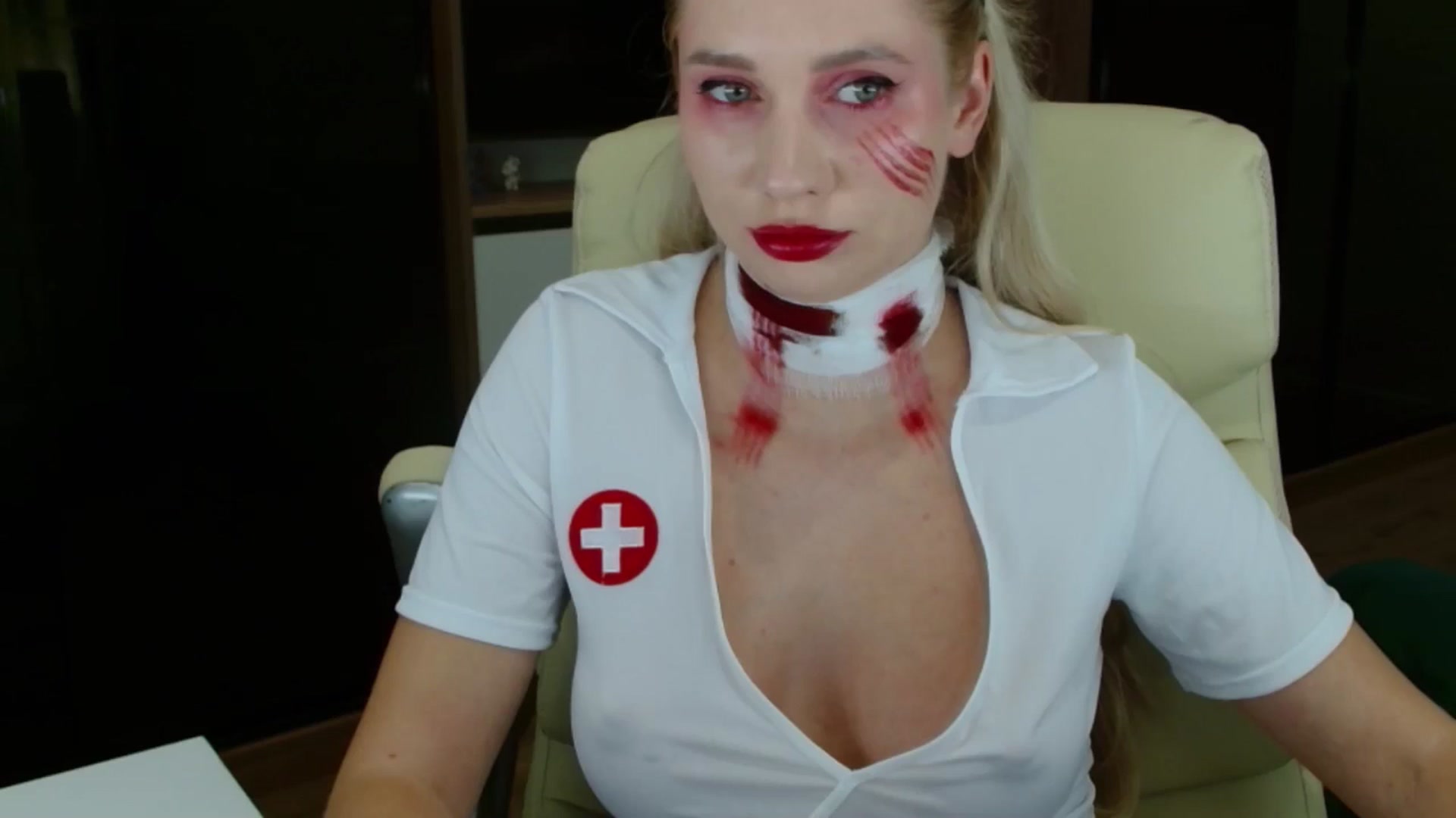 Gallery image thumbnail from Miss_Sylvia's myfreecams stream on, 10/30/2025, 20:02 image 16 of 20