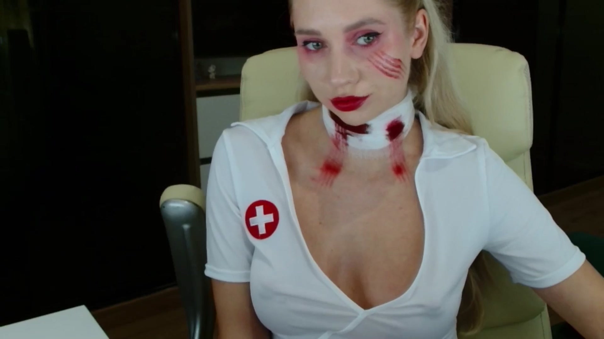Gallery image thumbnail from Miss_Sylvia's myfreecams stream on, 10/30/2025, 20:02 image 3 of 20