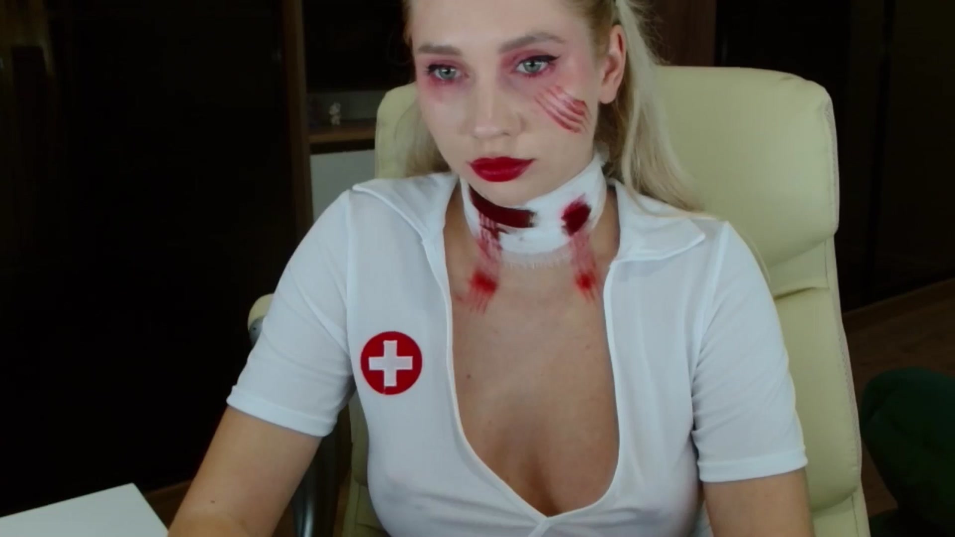 Gallery image thumbnail from Miss_Sylvia's myfreecams stream on, 10/30/2025, 20:02 image 19 of 20