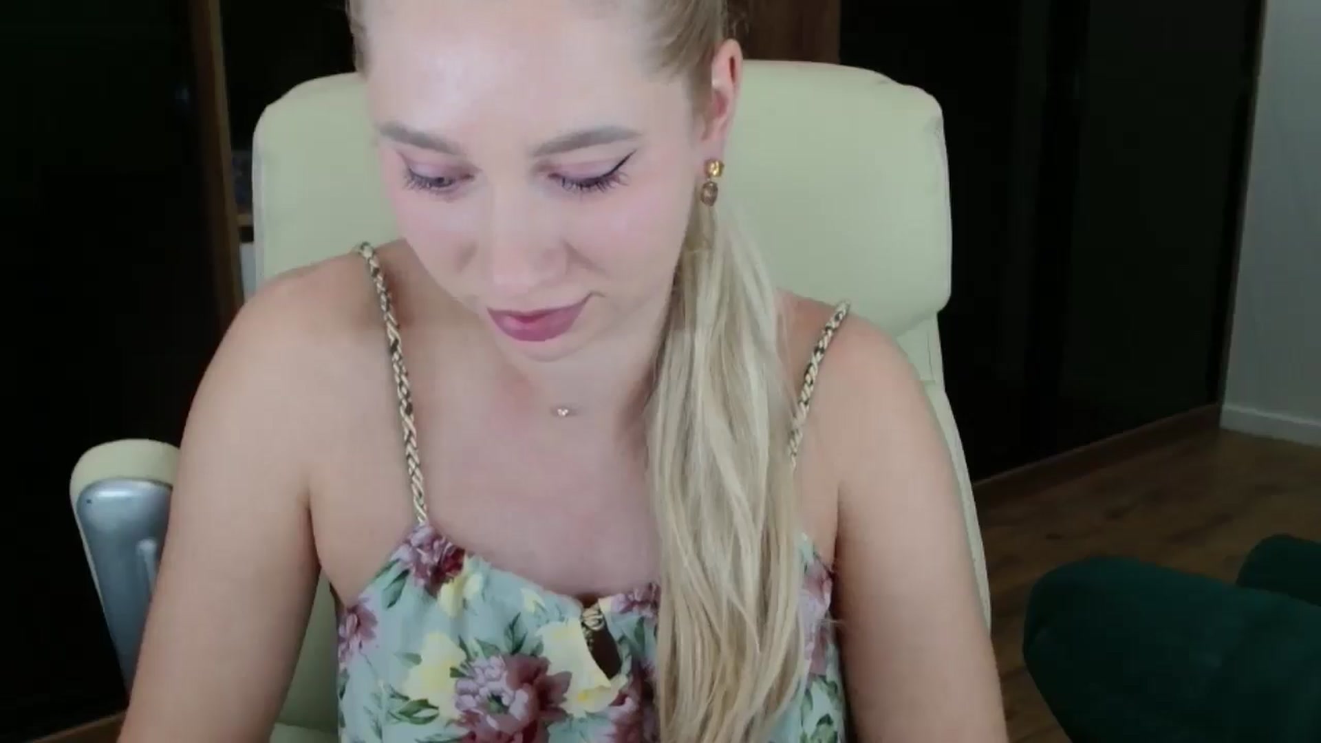 Gallery image thumbnail from Miss_Sylvia's myfreecams stream on, 11/01/2025, 21:32 image 9 of 20