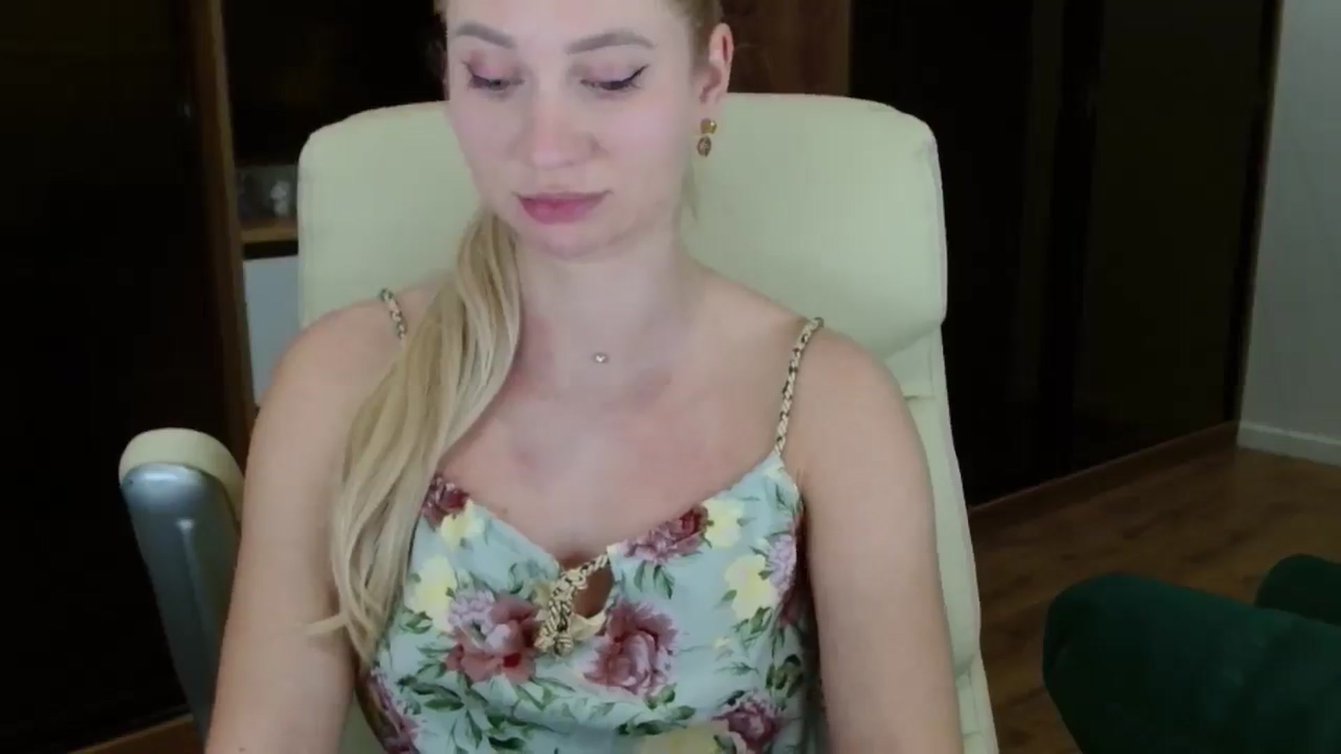 Gallery image thumbnail from Miss_Sylvia's myfreecams stream on, 11/01/2025, 22:06 image 7 of 20