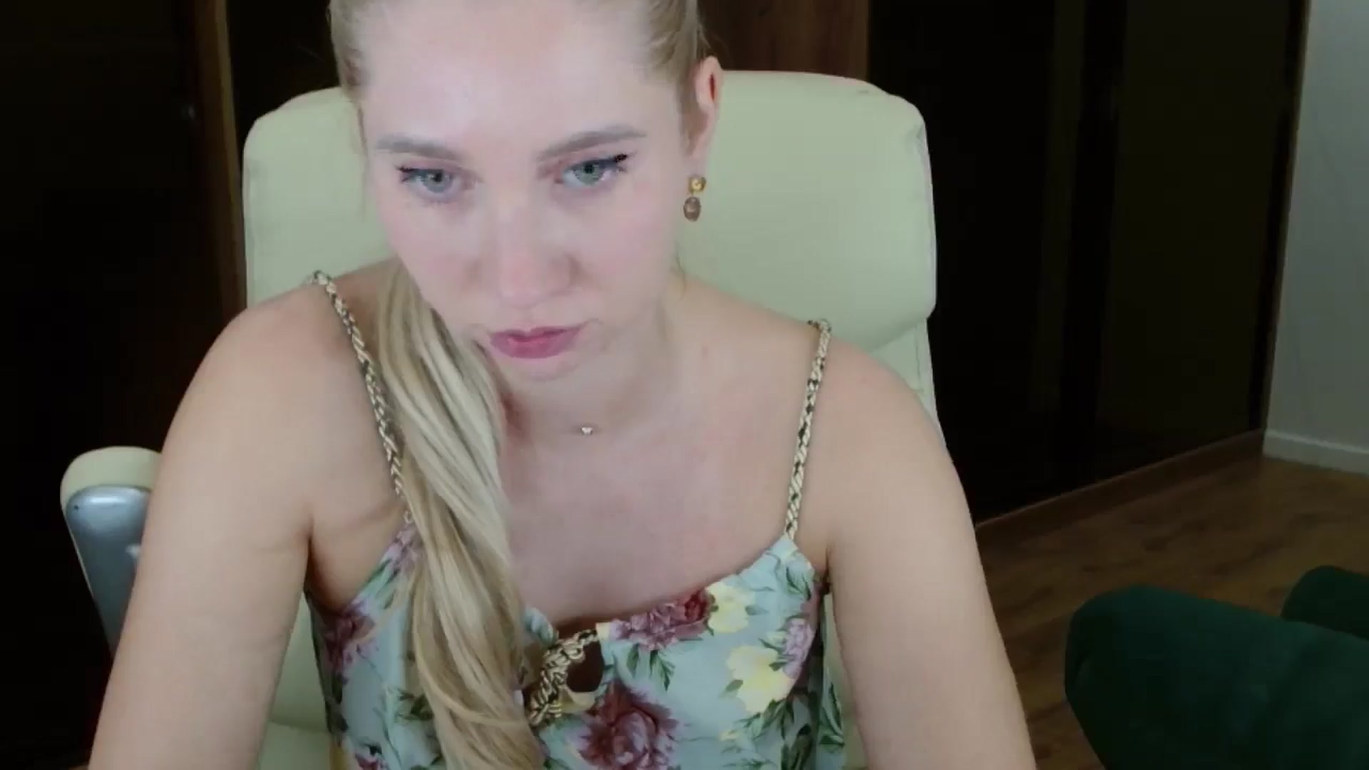 Gallery image thumbnail from Miss_Sylvia's myfreecams stream on, 11/01/2025, 22:06 image 20 of 20