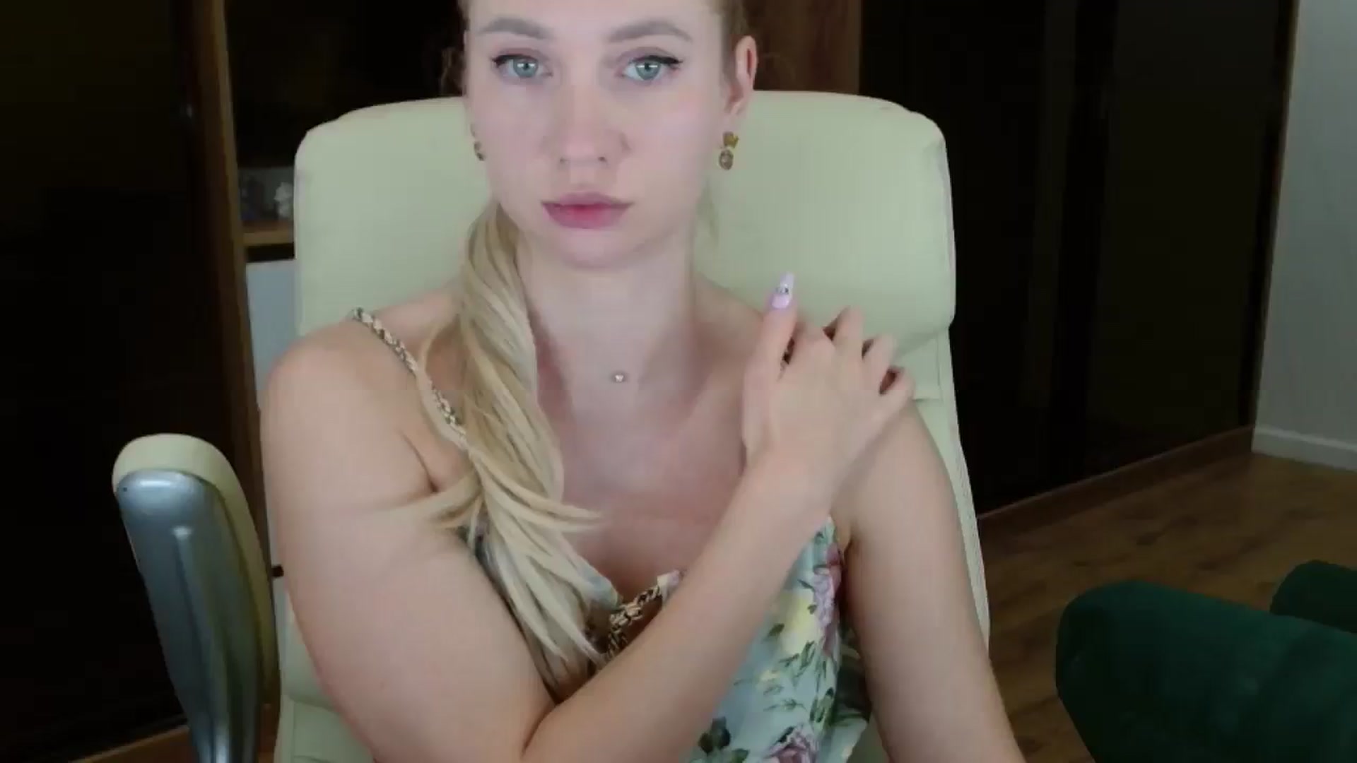 Gallery image thumbnail from Miss_Sylvia's myfreecams stream on, 11/01/2025, 22:06 image 12 of 20