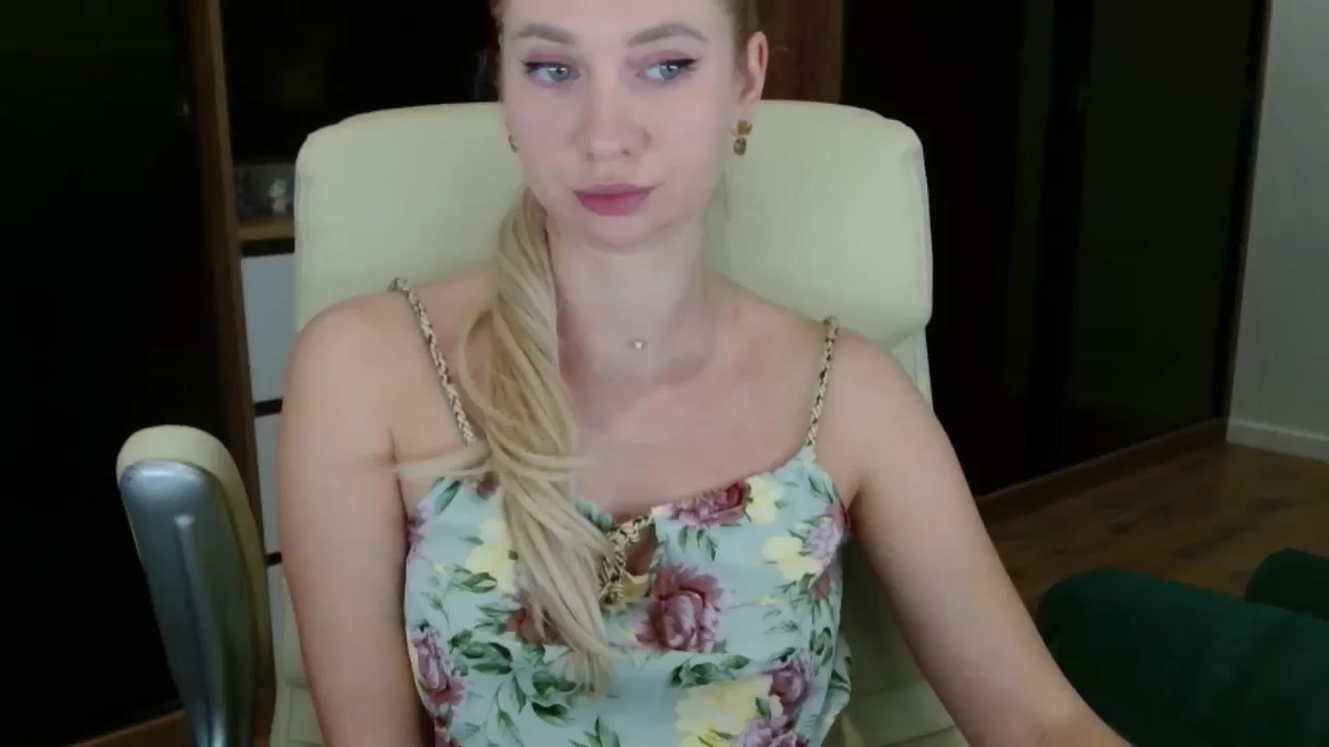 Gallery image thumbnail from Miss_Sylvia's myfreecams stream on, 11/01/2025, 22:06 image 14 of 20