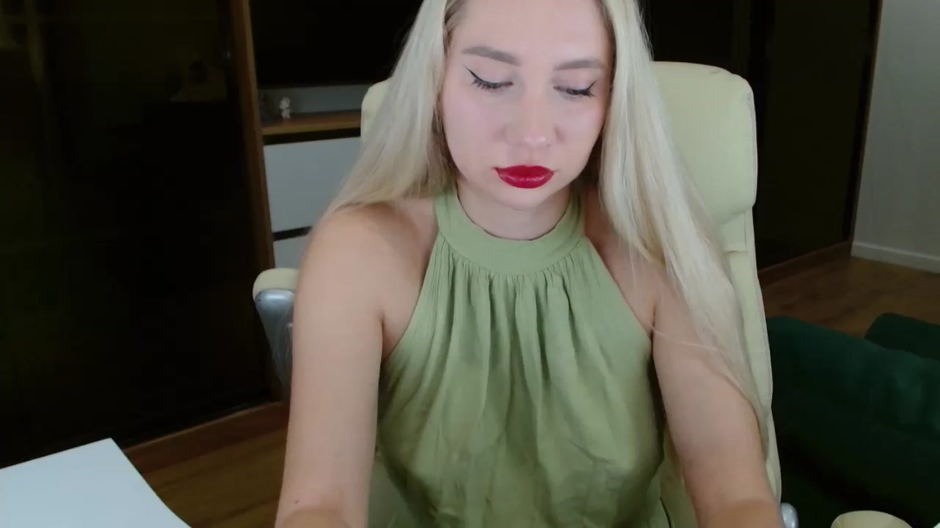 Gallery image thumbnail from Miss_Sylvia's myfreecams stream on, 11/02/2025, 18:16 image 15 of 20