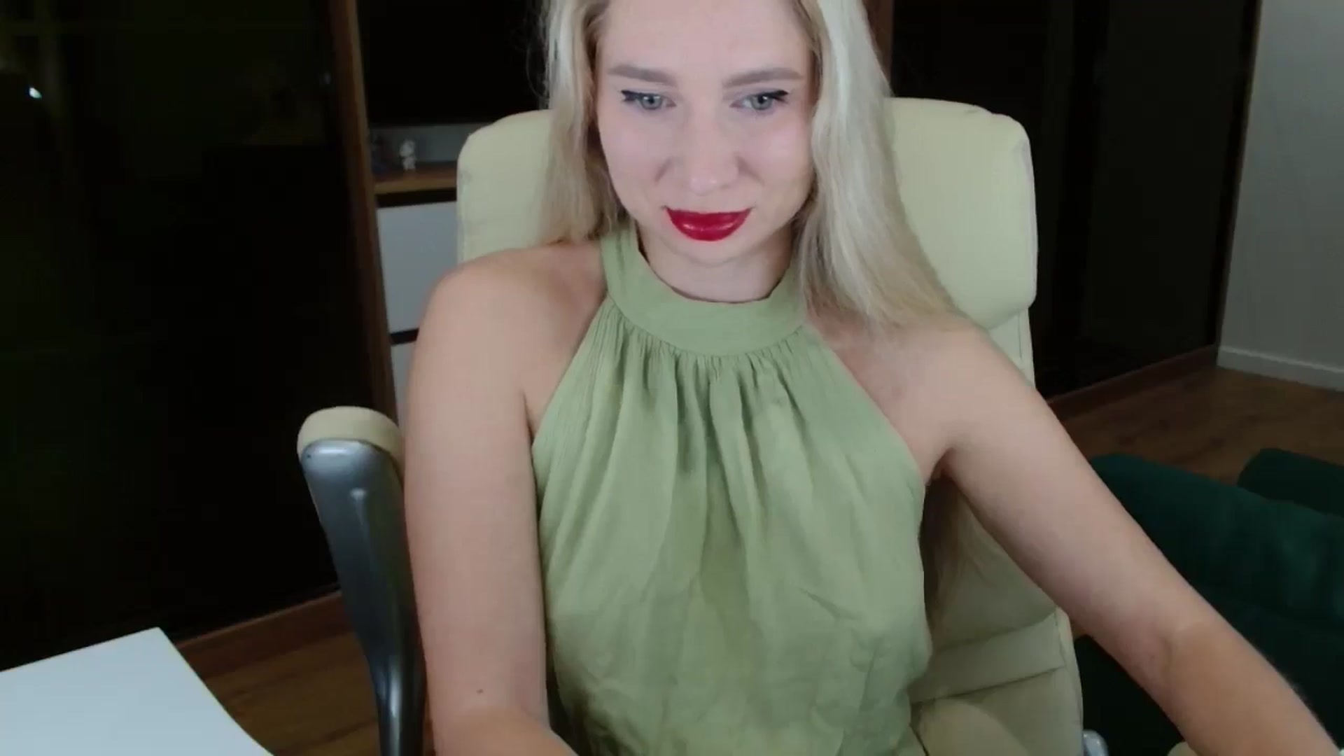 Gallery image thumbnail from Miss_Sylvia's myfreecams stream on, 11/02/2025, 18:16 image 6 of 20