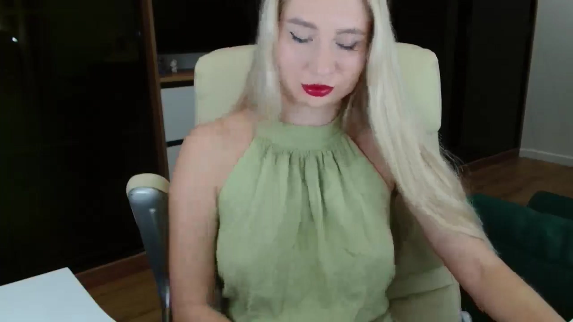 Gallery image thumbnail from Miss_Sylvia's myfreecams stream on, 11/02/2025, 18:16 image 10 of 20