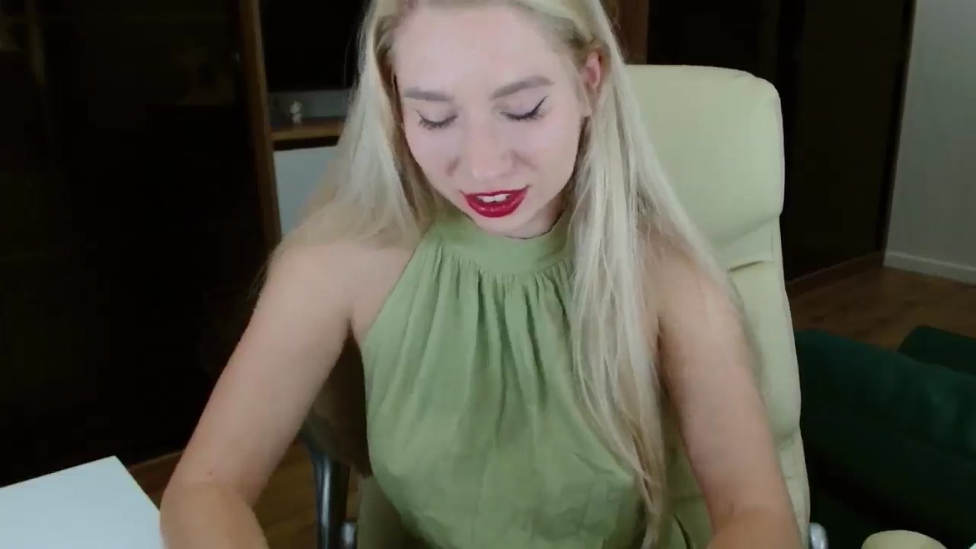 Gallery image thumbnail from Miss_Sylvia's myfreecams stream on, 11/02/2025, 18:16 image 18 of 20