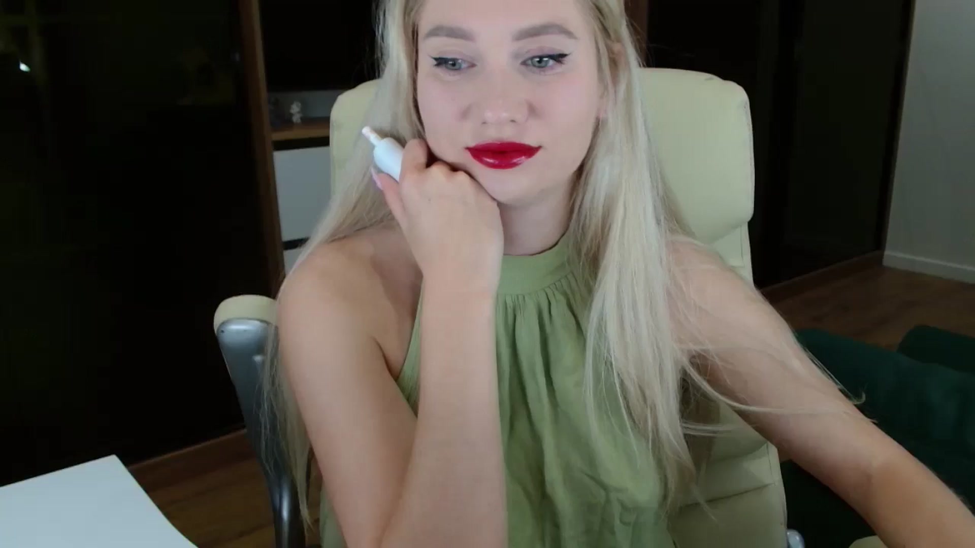 Gallery image thumbnail from Miss_Sylvia's myfreecams stream on, 11/02/2025, 18:16 image 2 of 20