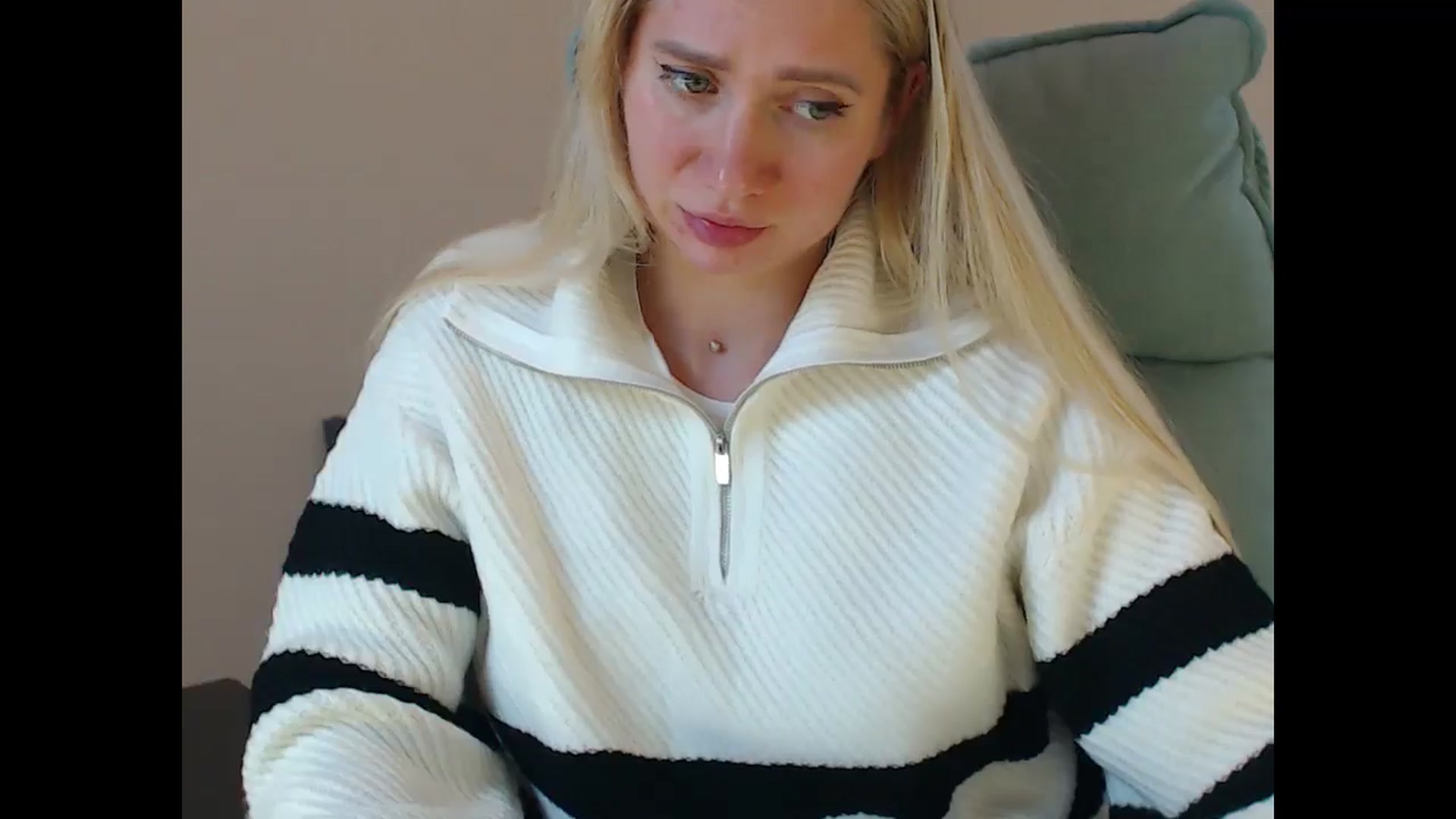 Gallery image thumbnail from Miss_Sylvia's myfreecams stream on, 11/08/2025, 21:24 image 13 of 20
