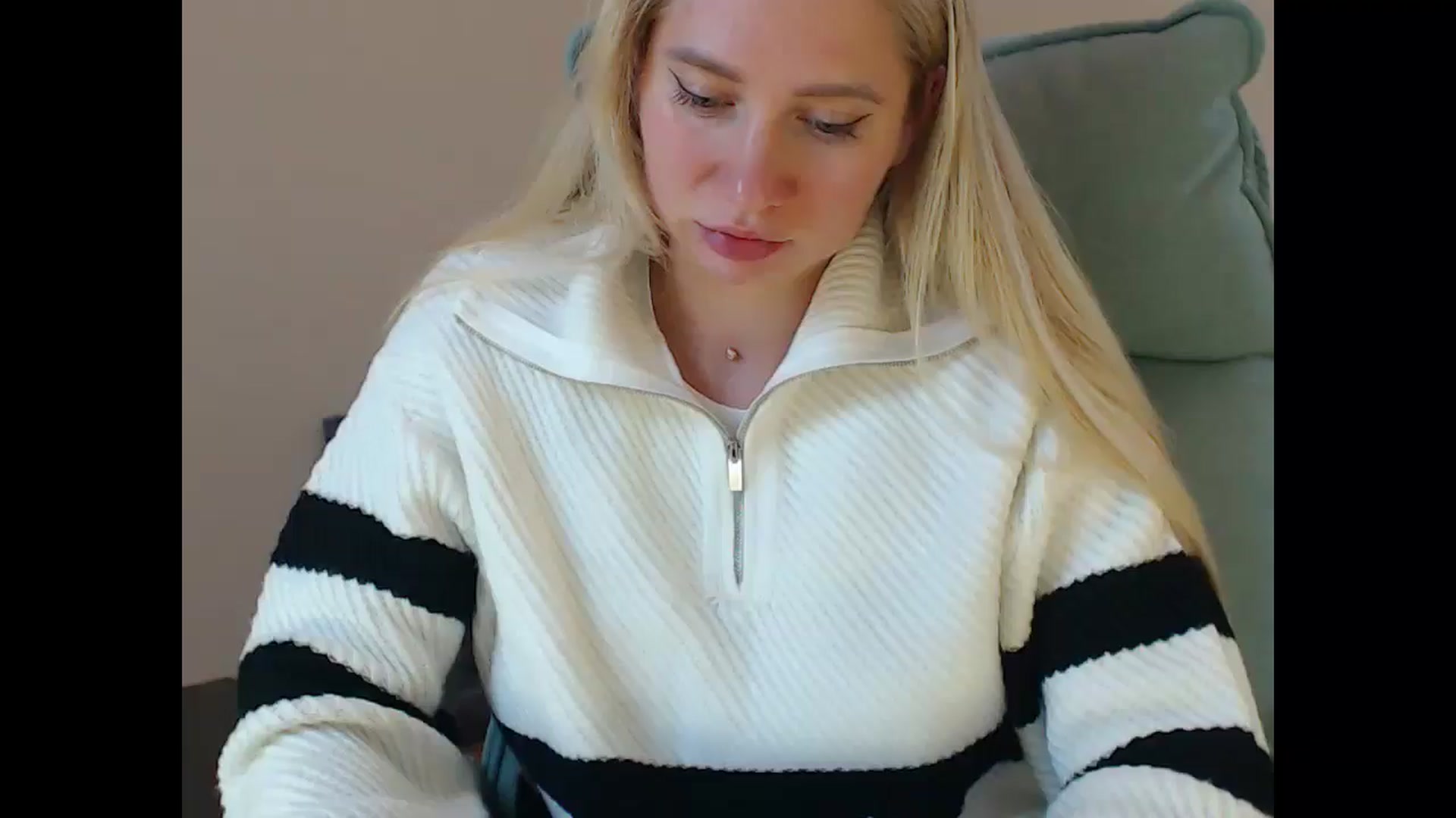 Gallery image thumbnail from Miss_Sylvia's myfreecams stream on, 11/08/2025, 21:24 image 10 of 20
