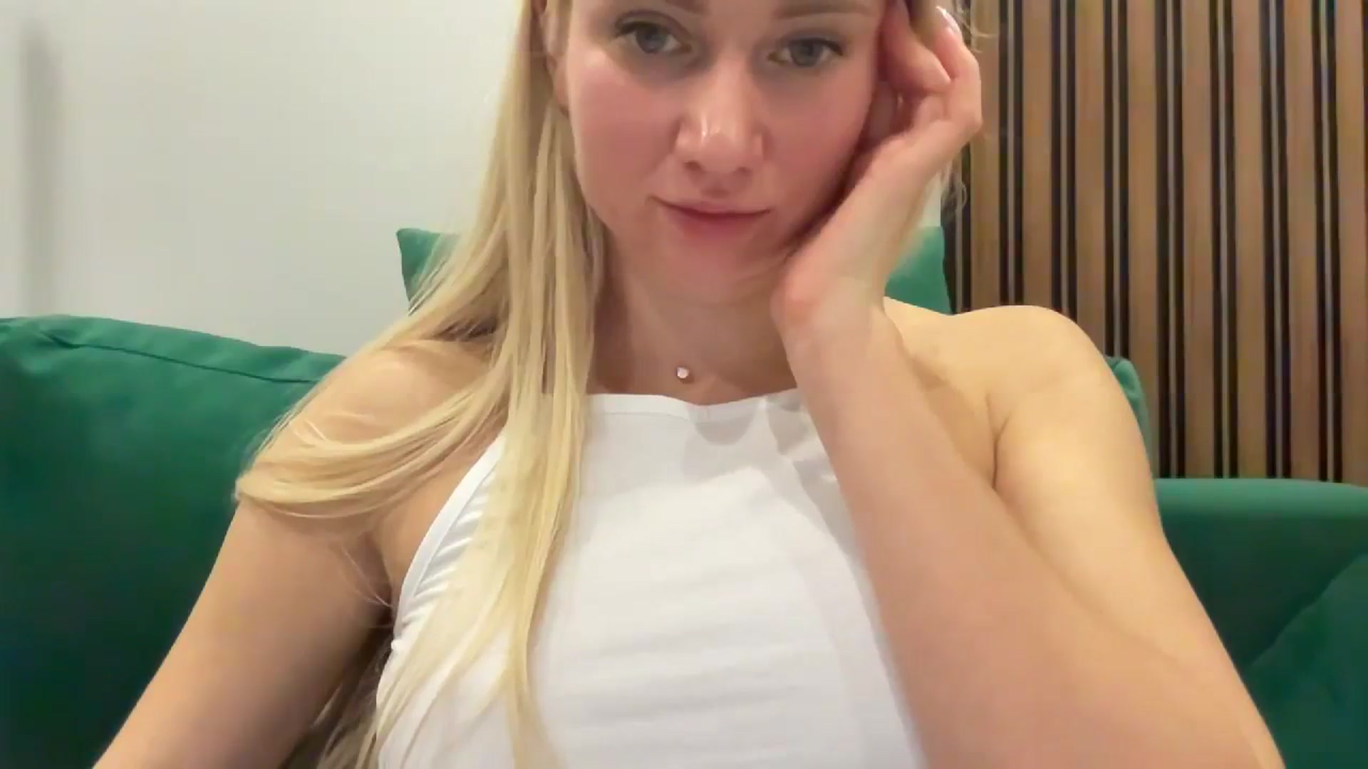Gallery image thumbnail from Miss_Sylvia's myfreecams stream on, 11/10/2025, 19:46 image 11 of 20
