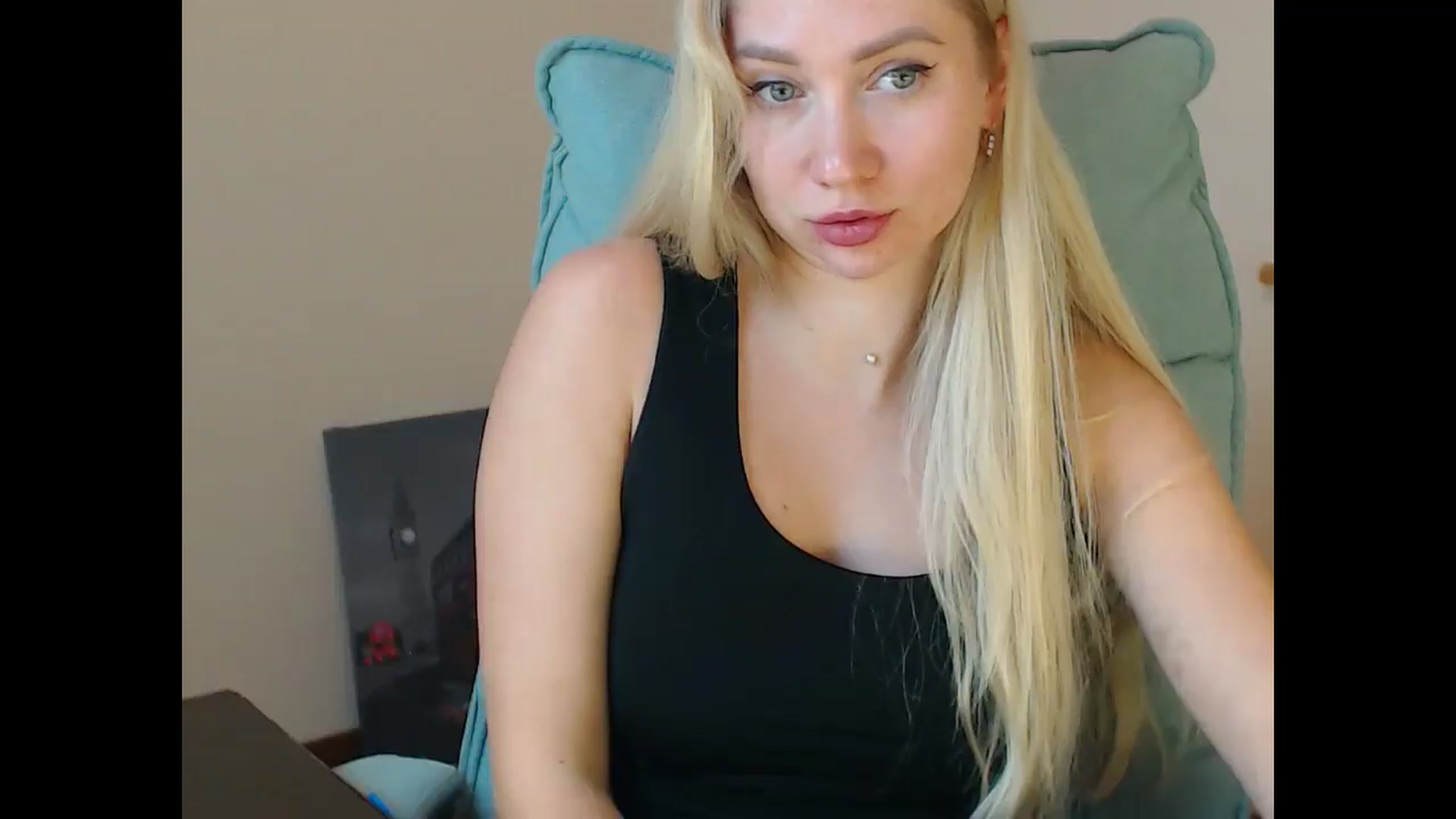 Gallery image thumbnail from Miss_Sylvia's myfreecams stream on, 11/13/2025, 15:56 image 7 of 20