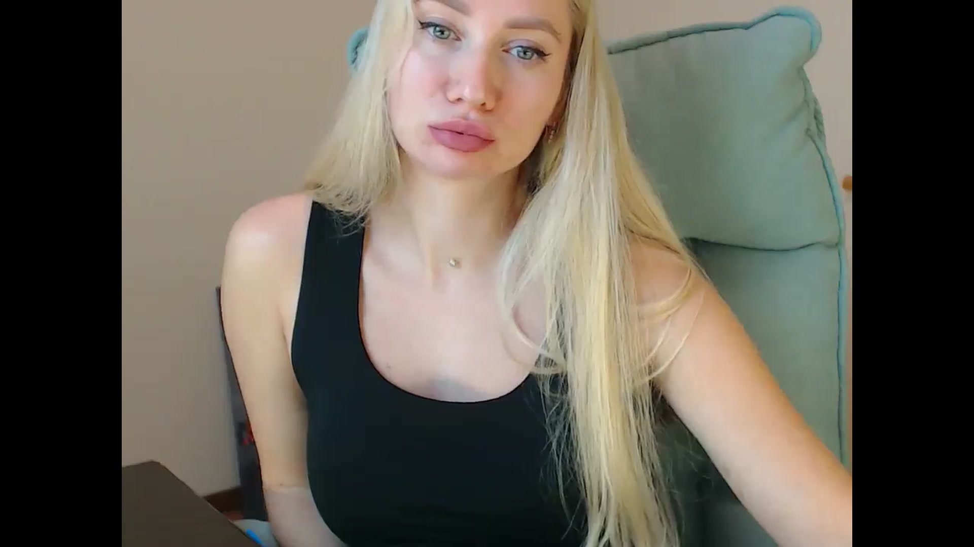Gallery image thumbnail from Miss_Sylvia's myfreecams stream on, 11/13/2025, 15:56 image 13 of 20