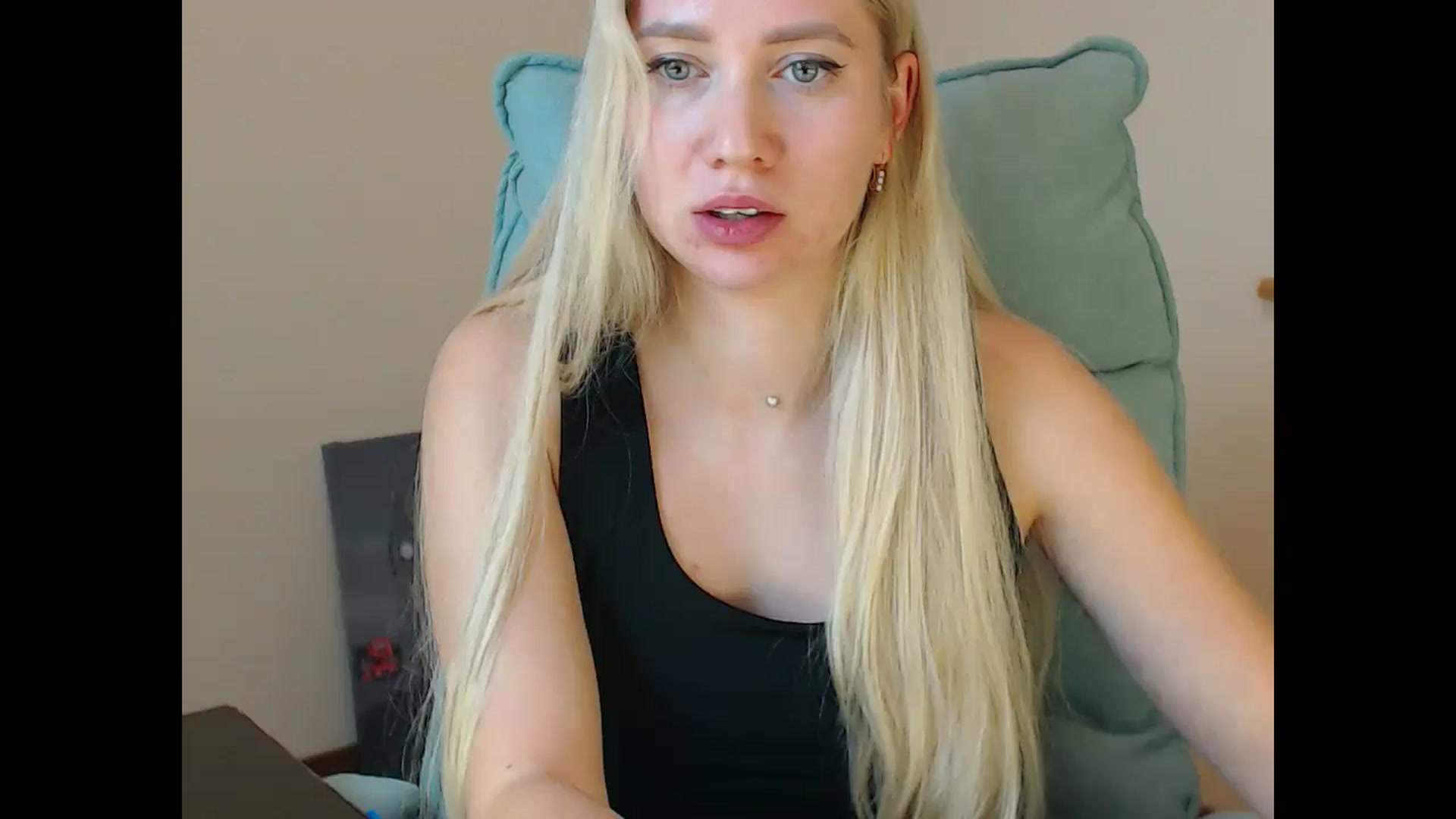 Gallery image thumbnail from Miss_Sylvia's myfreecams stream on, 11/13/2025, 16:35 image 12 of 20