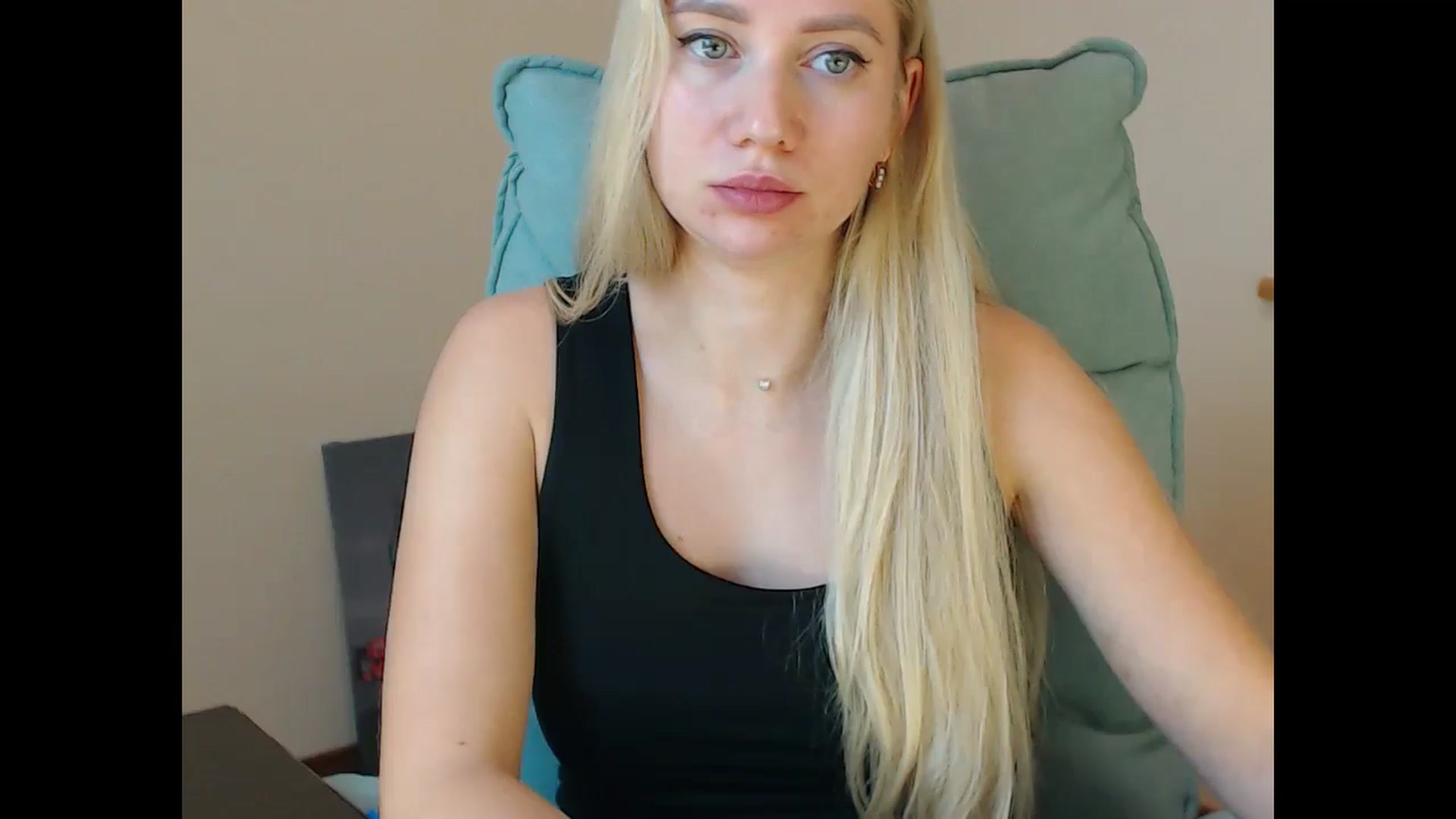 Gallery image thumbnail from Miss_Sylvia's myfreecams stream on, 11/13/2025, 16:35 image 16 of 20