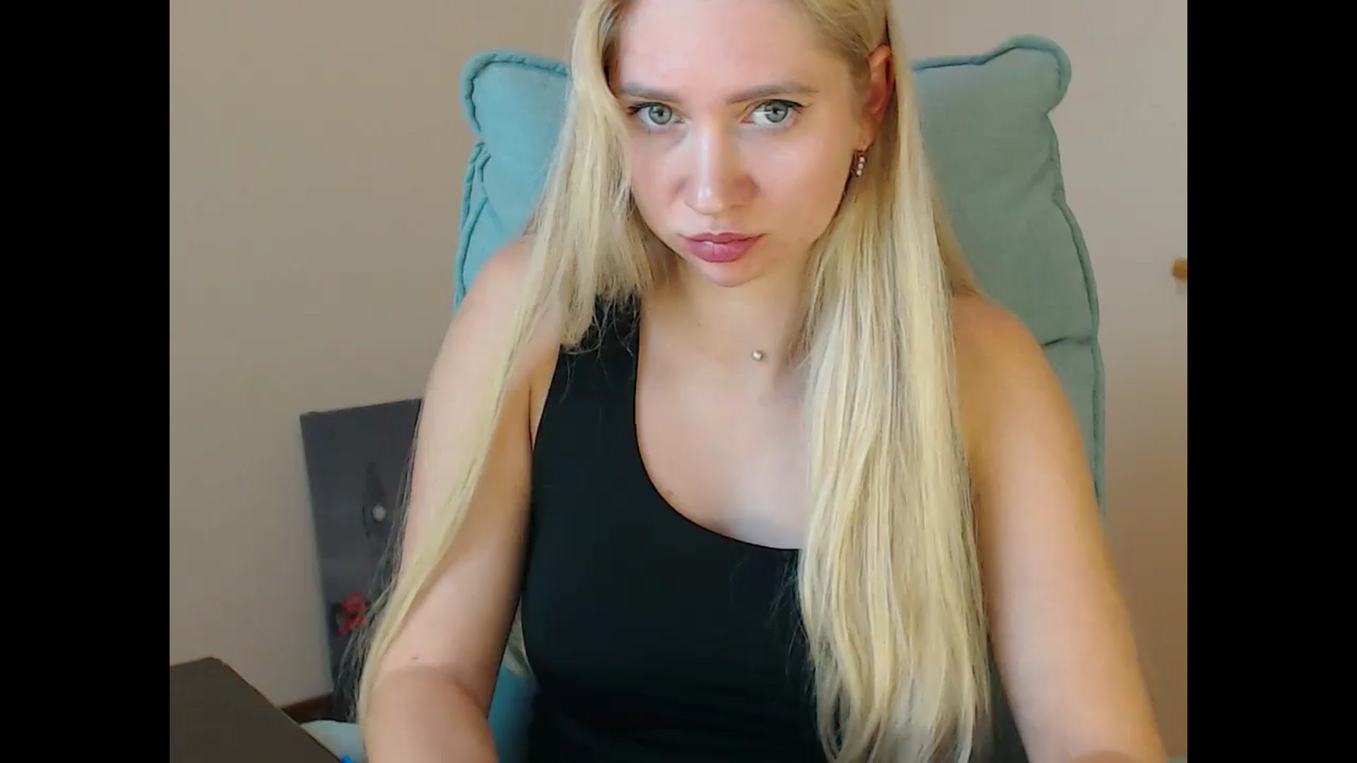 Gallery image thumbnail from Miss_Sylvia's myfreecams stream on, 11/13/2025, 16:35 image 11 of 20