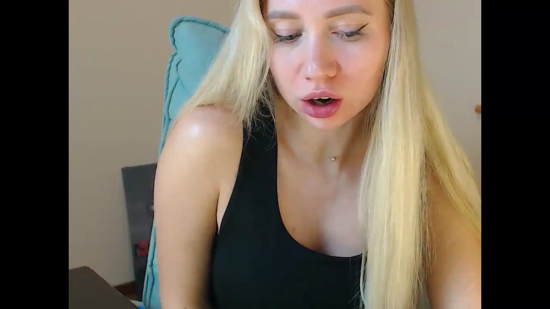Gallery image thumbnail from Miss_Sylvia's myfreecams stream on, 11/13/2025, 17:17 image 2 of 20