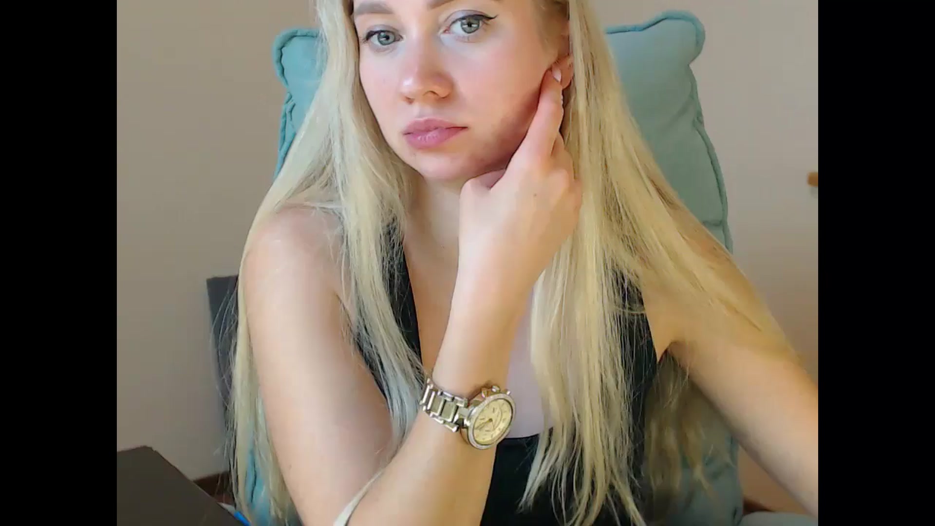 Gallery image thumbnail from Miss_Sylvia's myfreecams stream on, 11/13/2025, 18:30 image 1 of 20