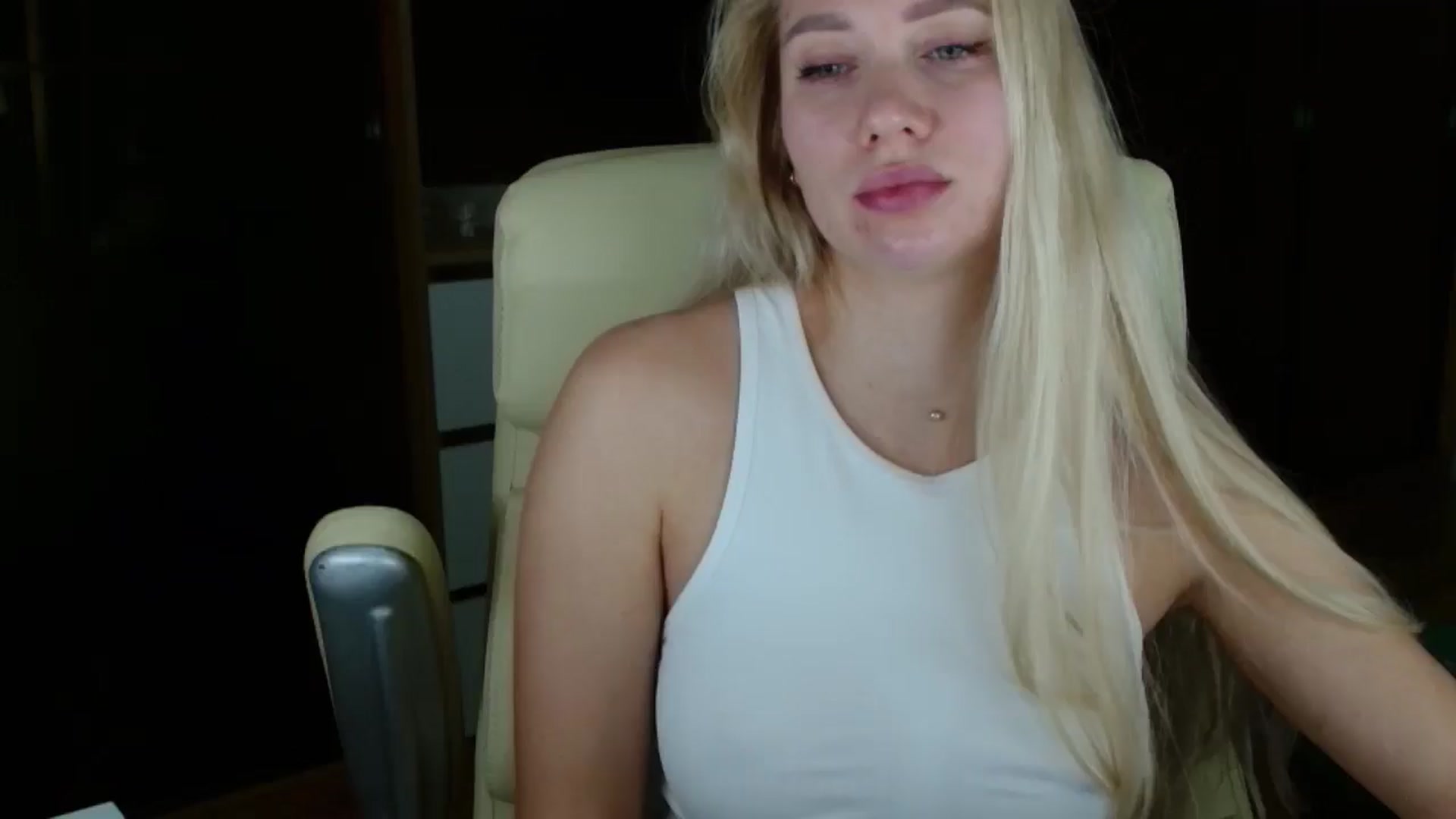Gallery image thumbnail from Miss_Sylvia's myfreecams stream on, 11/14/2025, 15:22 image 11 of 20