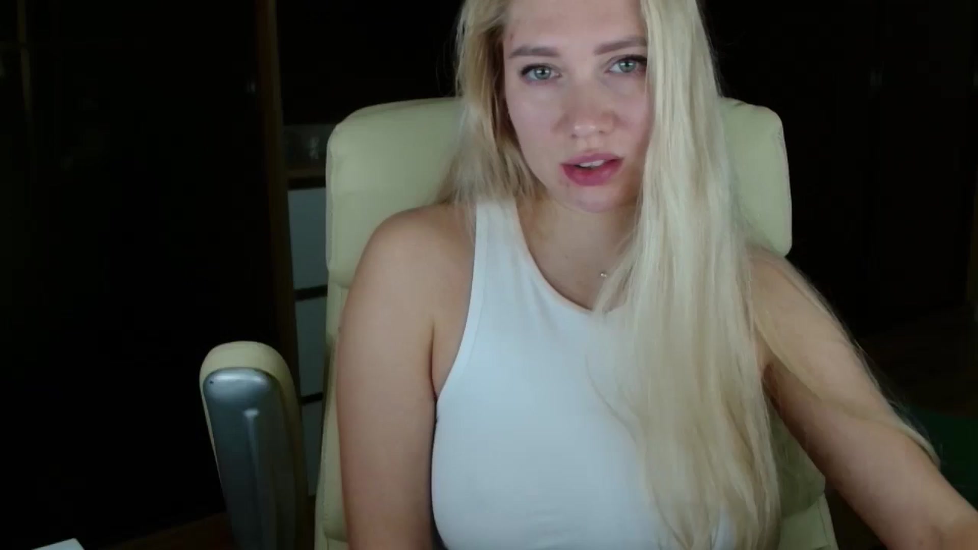 Gallery image thumbnail from Miss_Sylvia's myfreecams stream on, 11/14/2025, 15:22 image 14 of 20