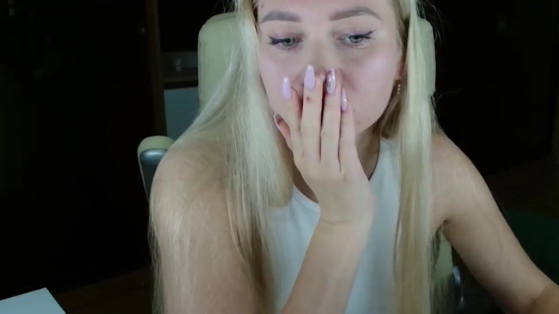 Gallery image thumbnail from Miss_Sylvia's myfreecams stream on, 11/14/2025, 16:31 image 19 of 20