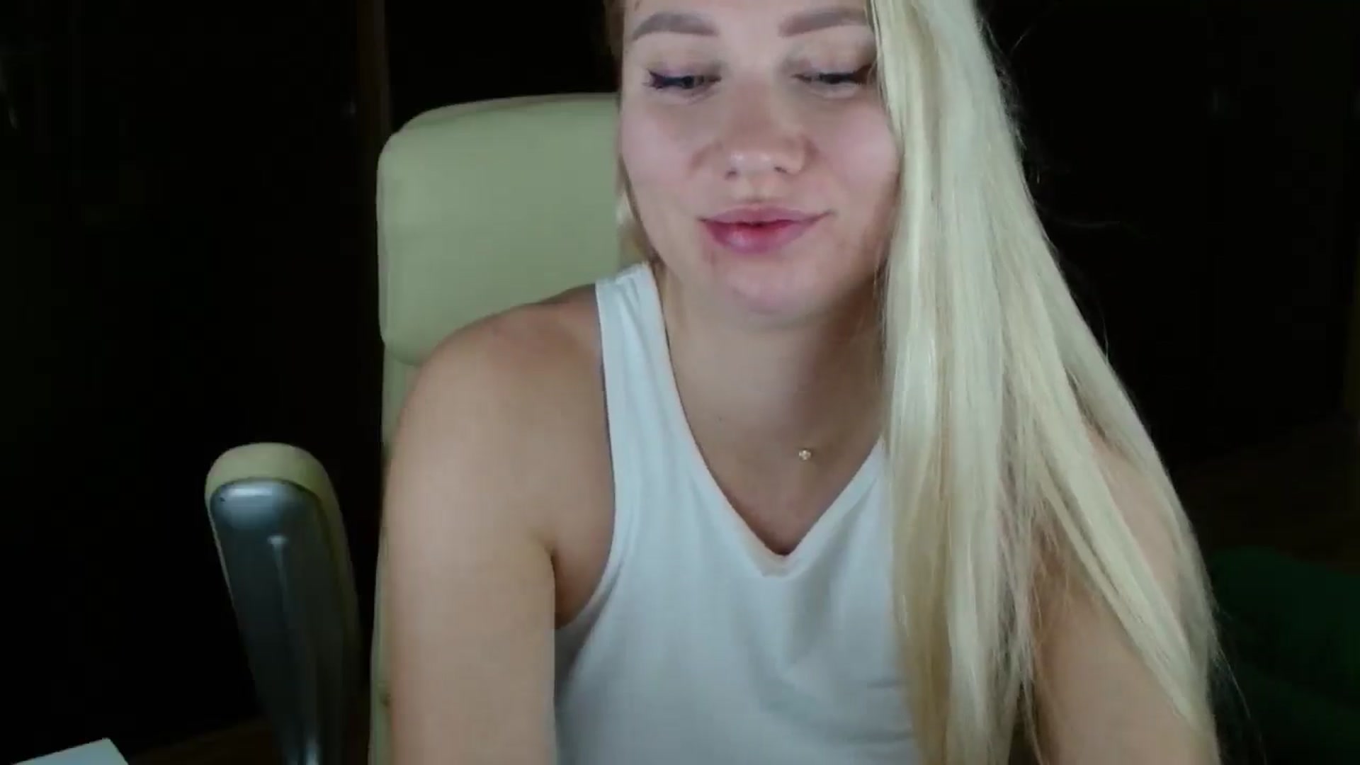 Gallery image thumbnail from Miss_Sylvia's myfreecams stream on, 11/14/2025, 17:20 image 20 of 20