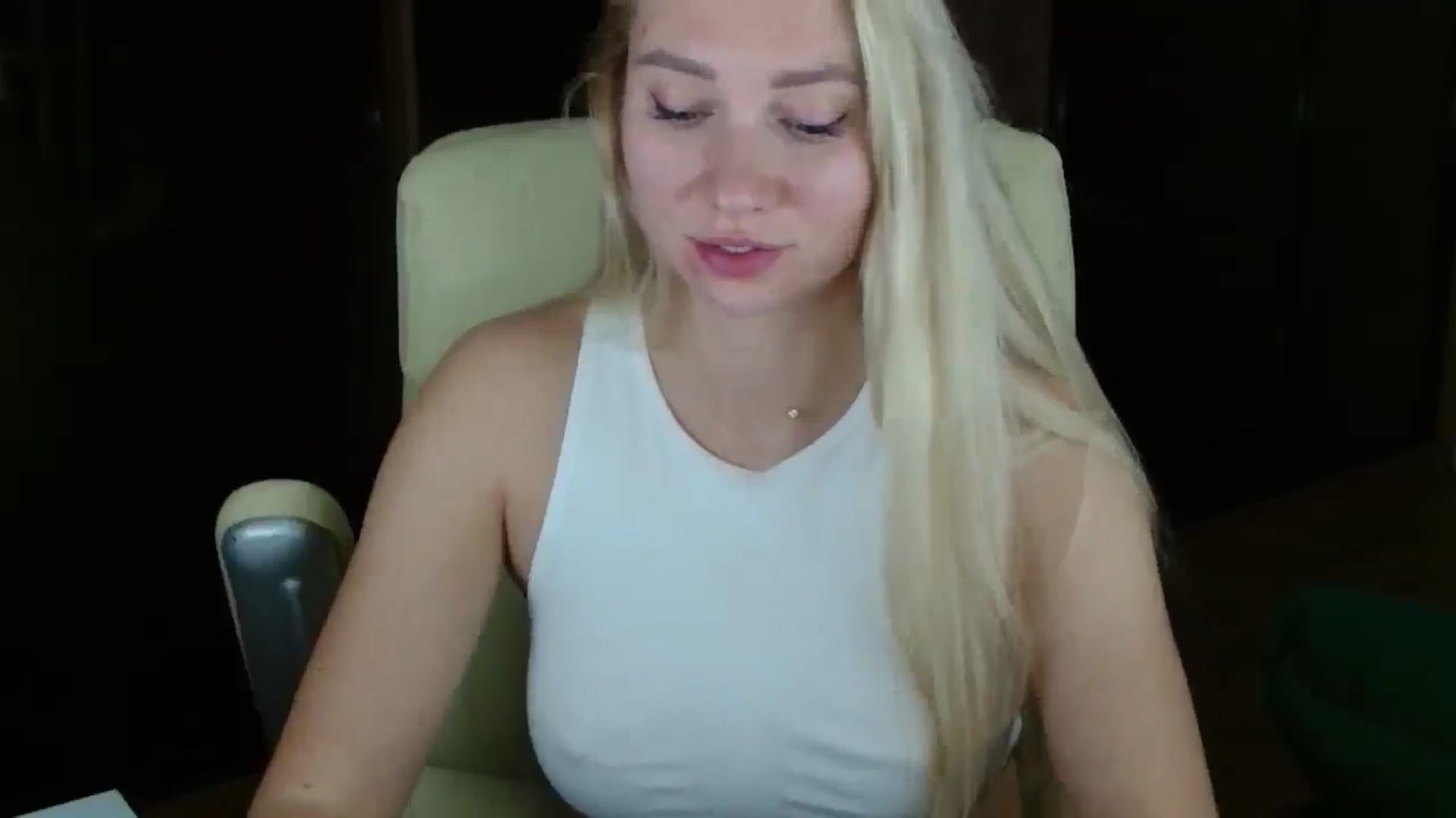 Gallery image thumbnail from Miss_Sylvia's myfreecams stream on, 11/14/2025, 17:20 image 18 of 20